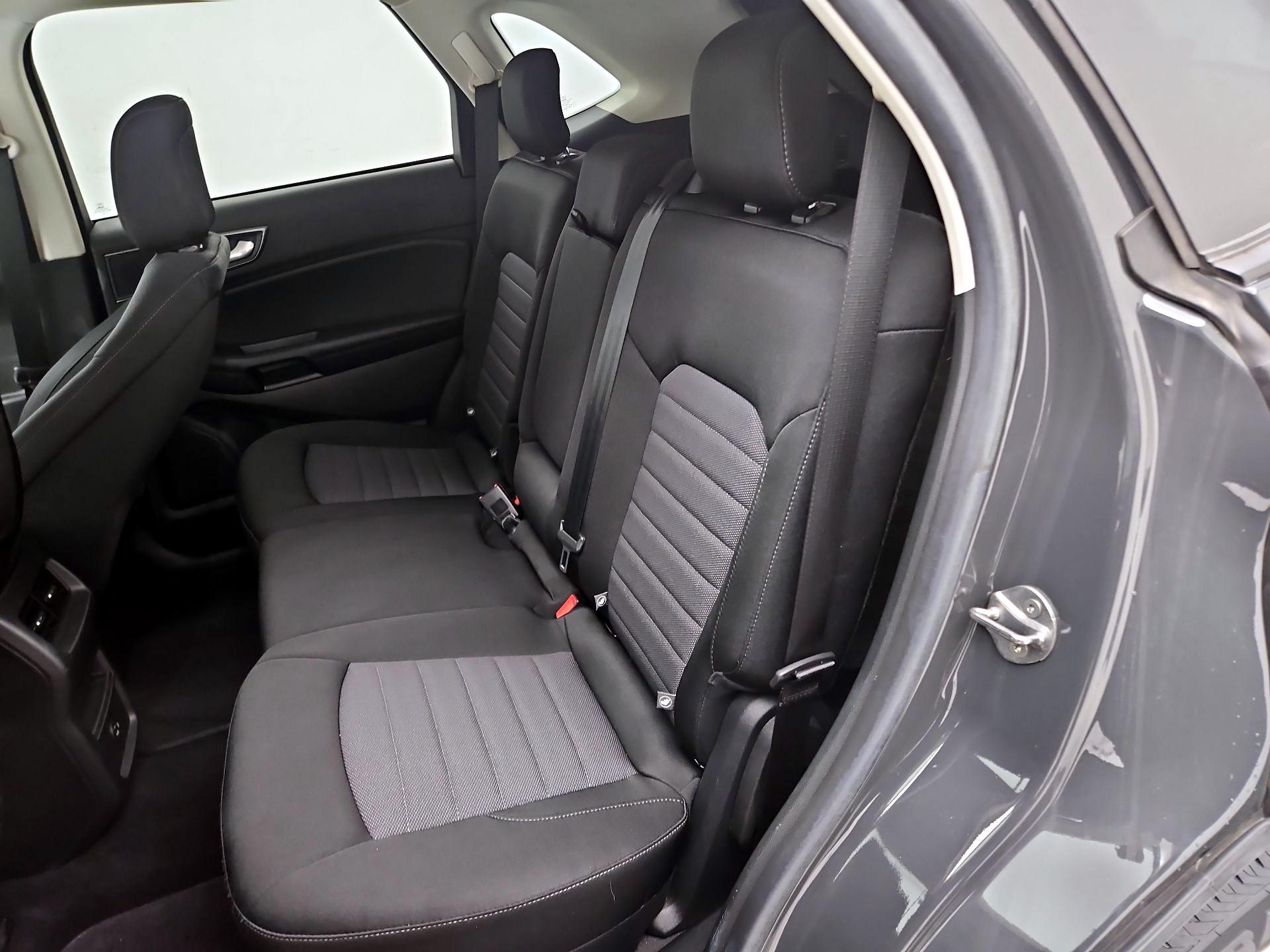 Thumbnail: 2021 Ford Edge - 19