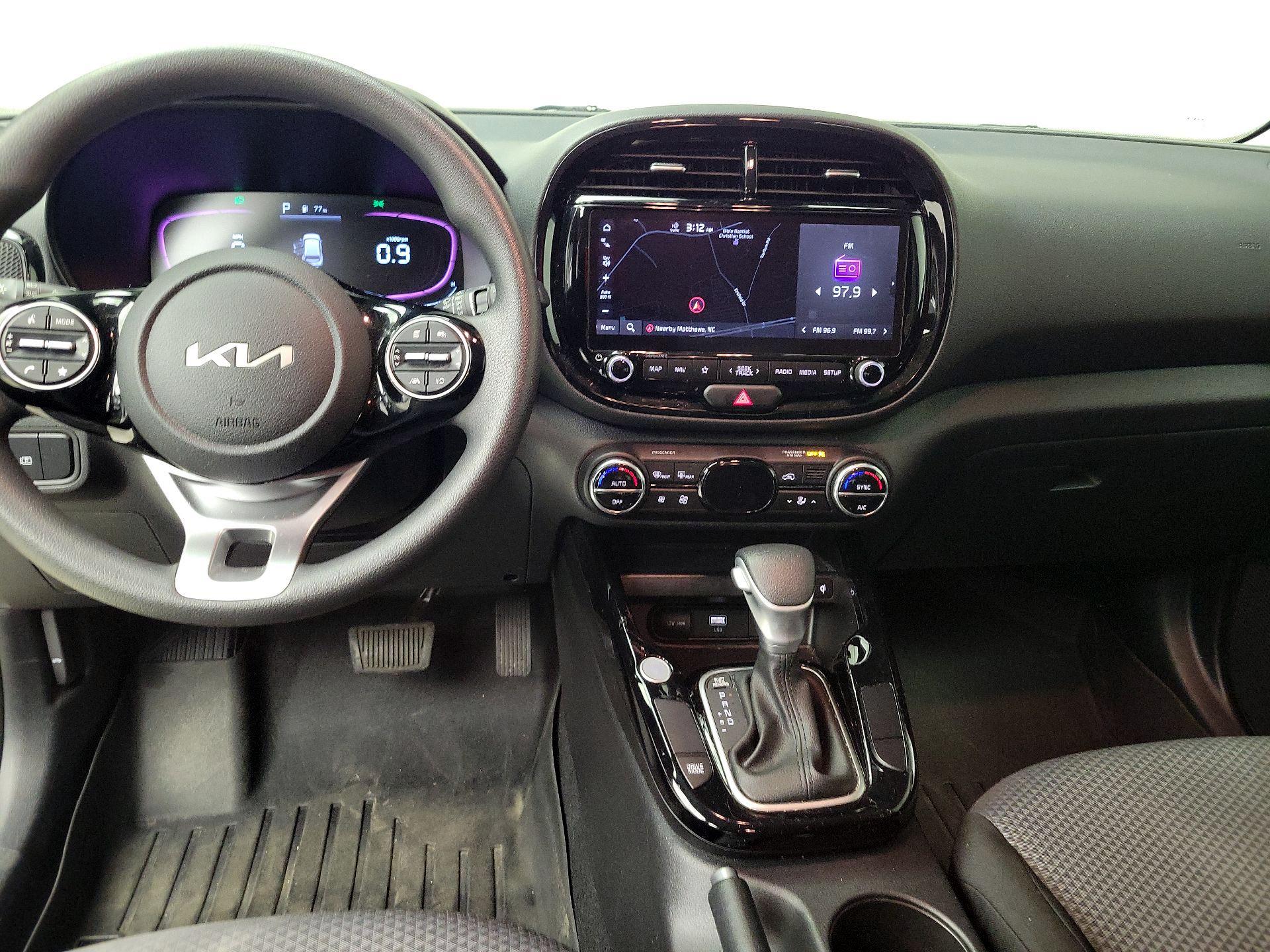 Thumbnail: 2023 Kia Soul - 9