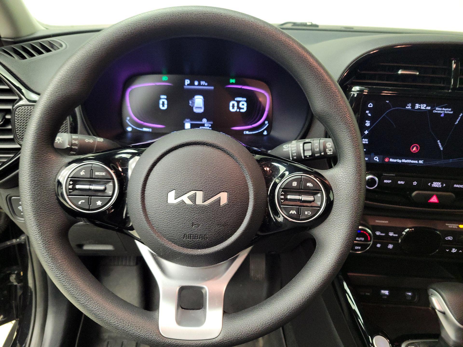 Thumbnail: 2023 Kia Soul - 10