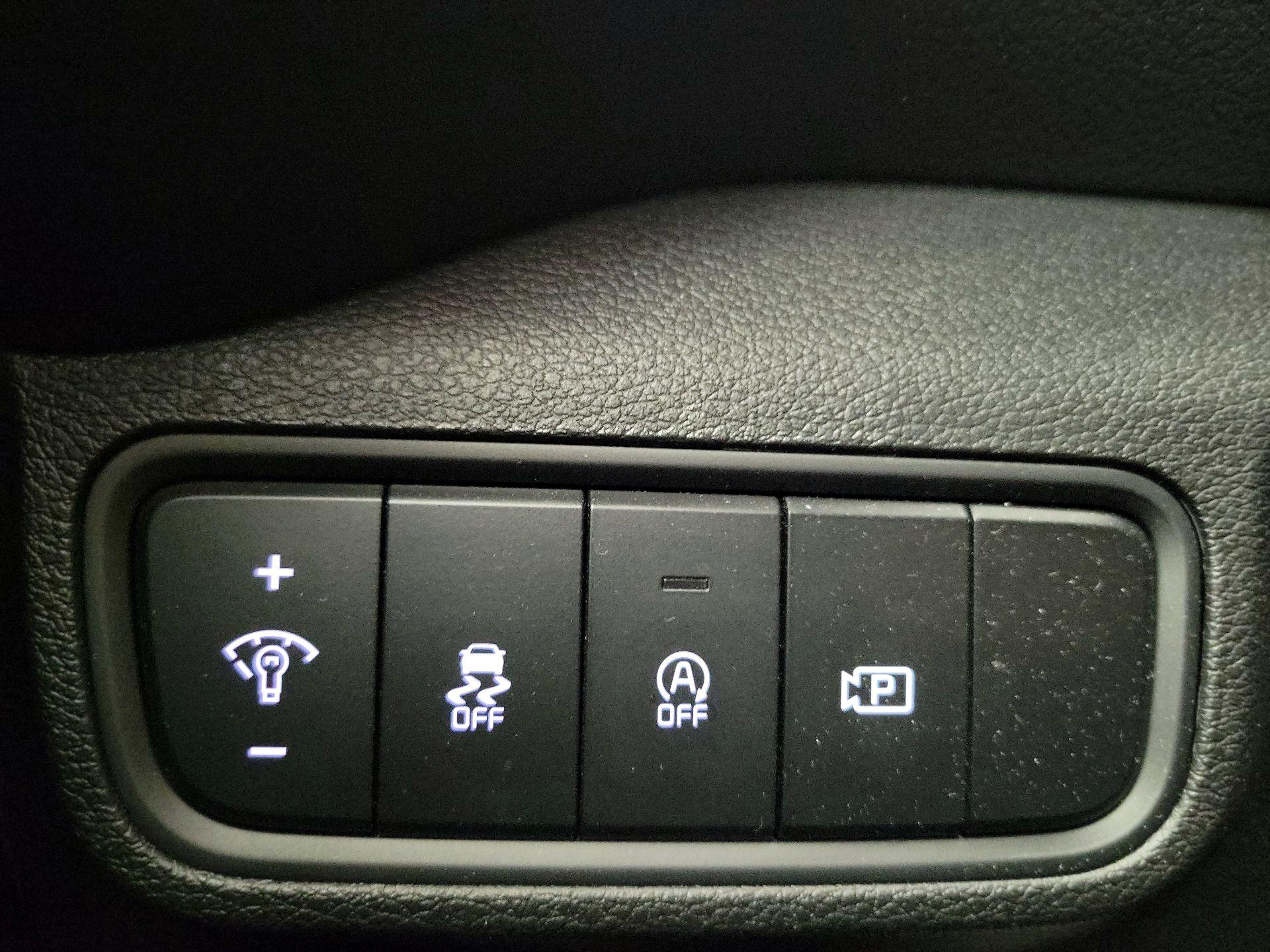 Thumbnail: 2023 Kia Soul - 13