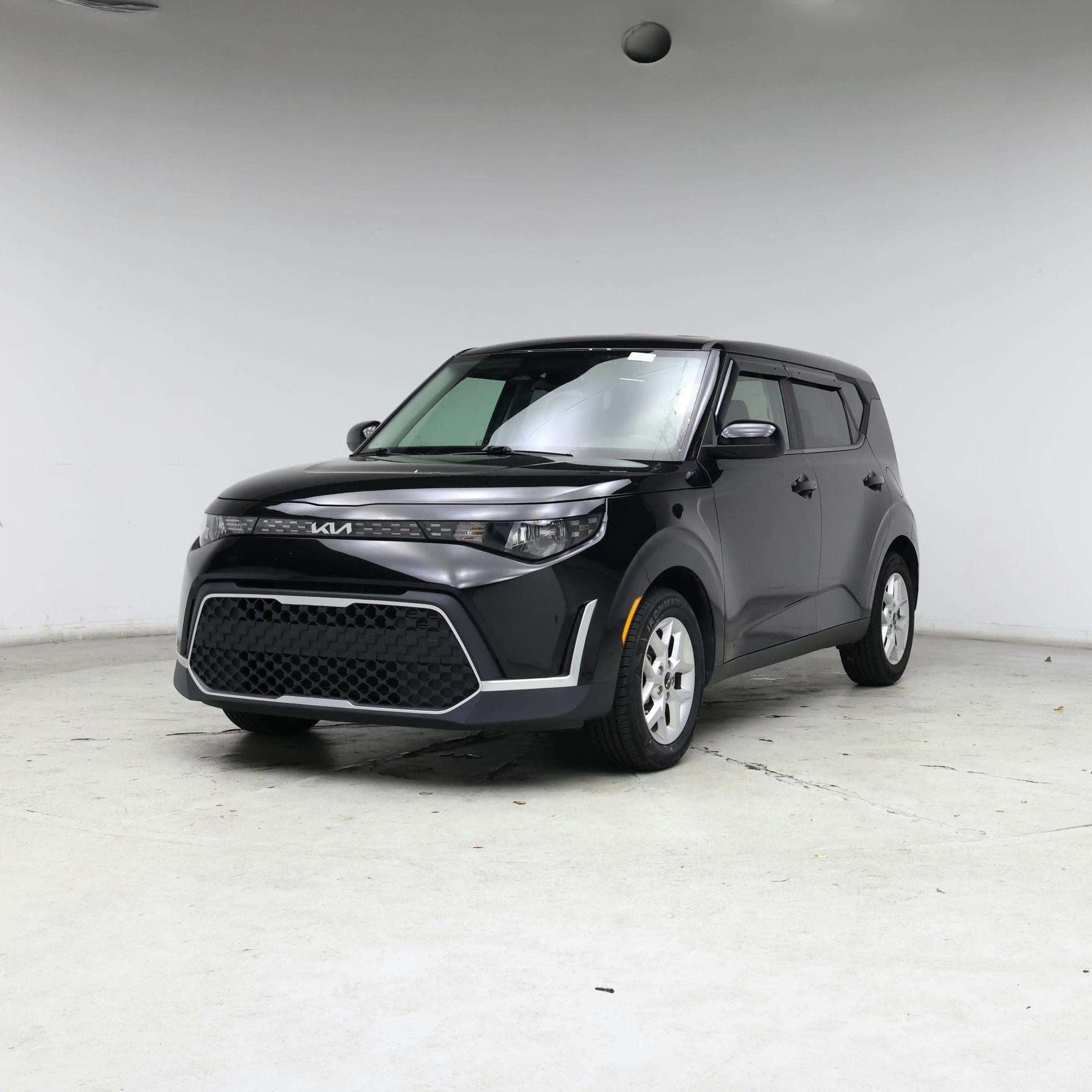 Thumbnail: 2023 Kia Soul - 4