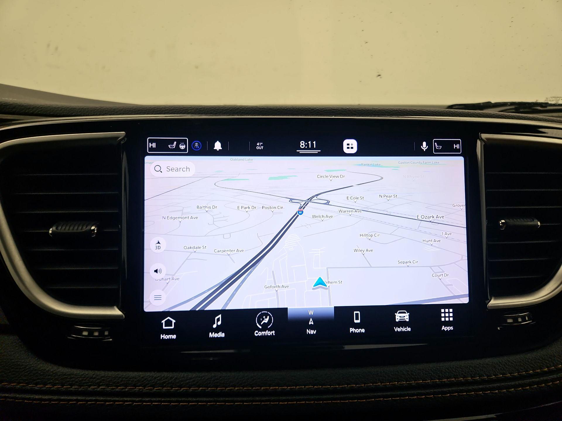 Thumbnail: 2021 Chrysler Pacifica - 14