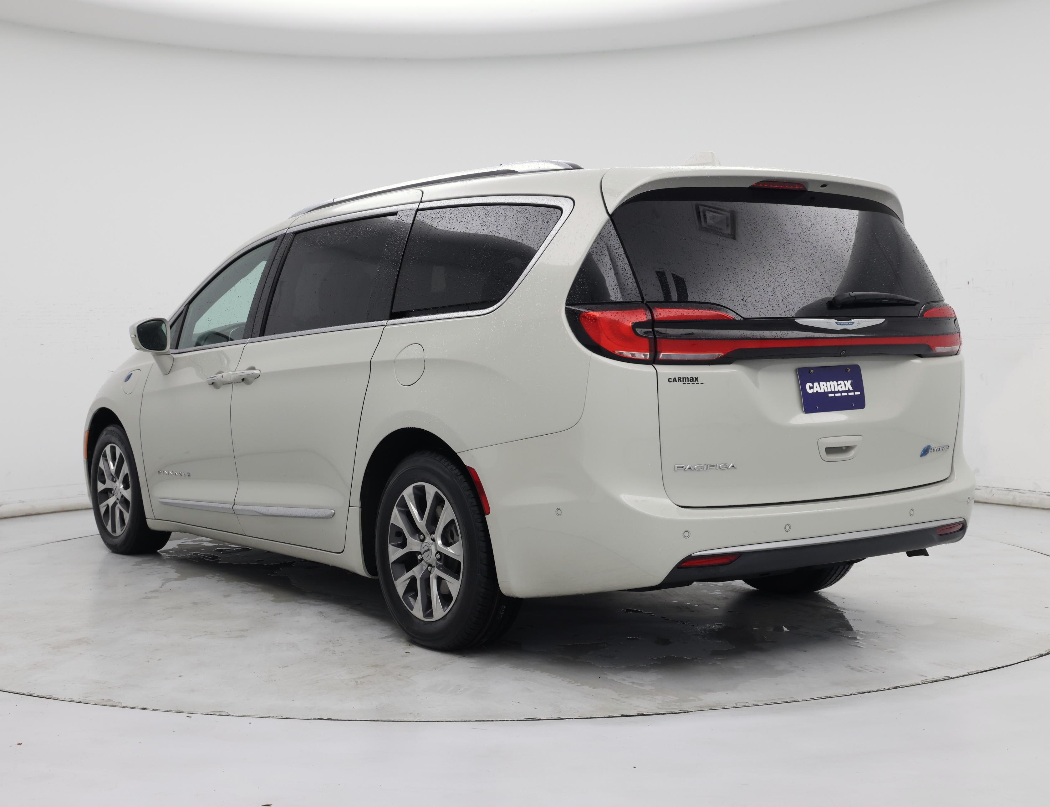 Thumbnail: 2021 Chrysler Pacifica - 2