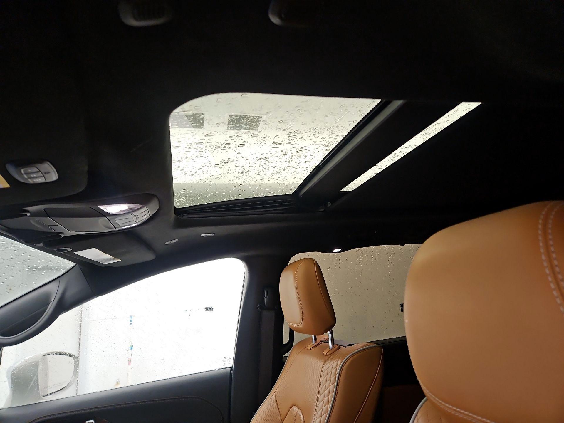 Thumbnail: 2021 Chrysler Pacifica - 20