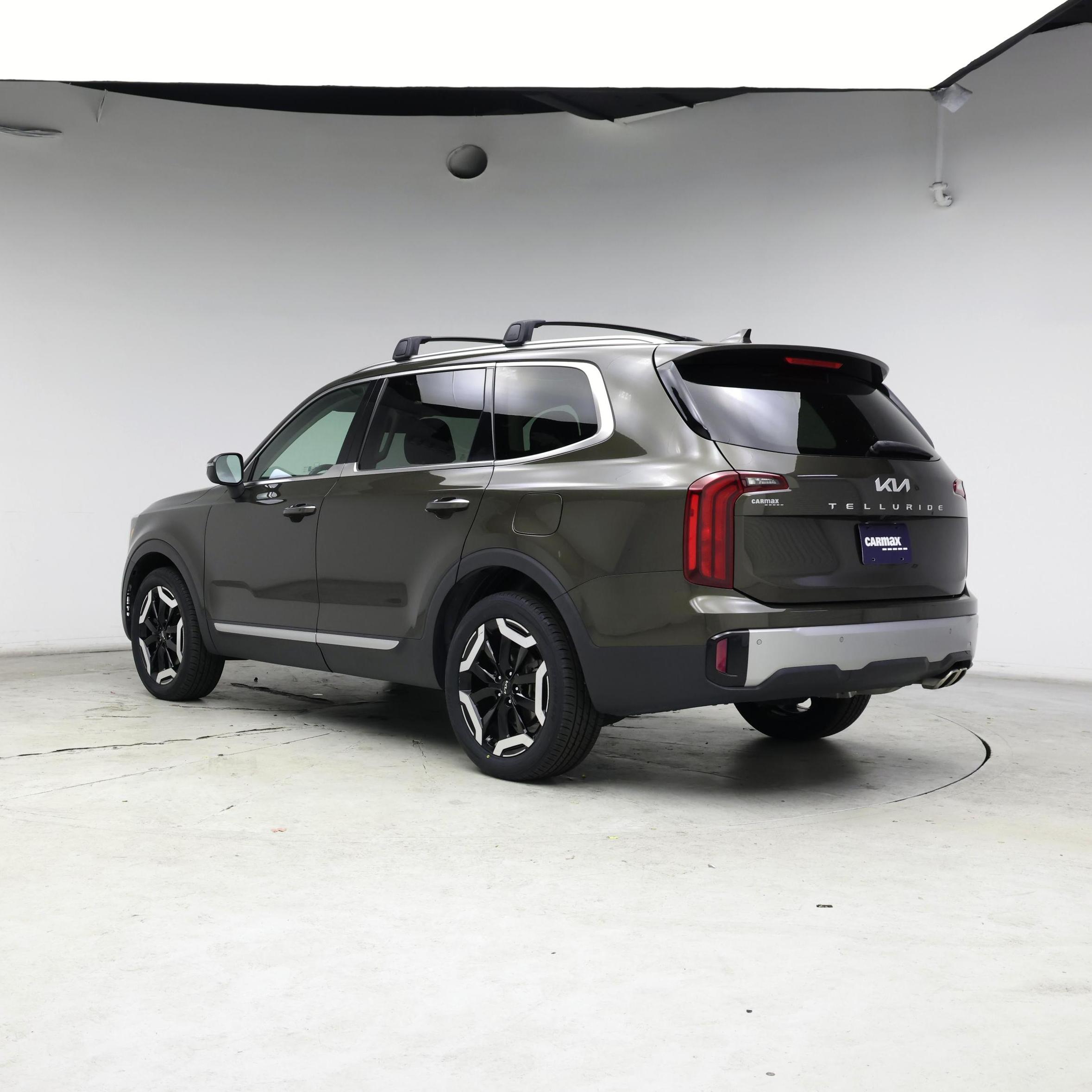 Thumbnail: 2023 Kia Telluride - 2