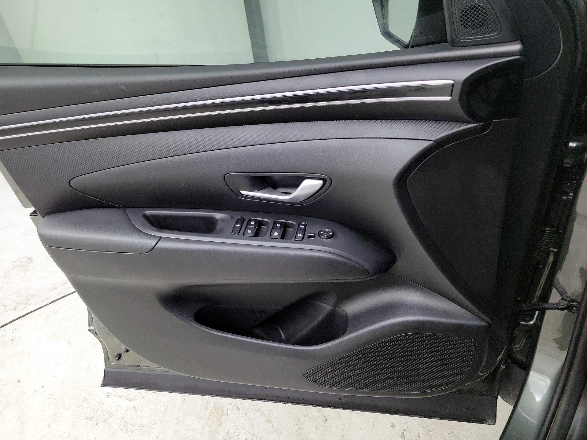 Thumbnail: 2023 Hyundai Tucson - 12