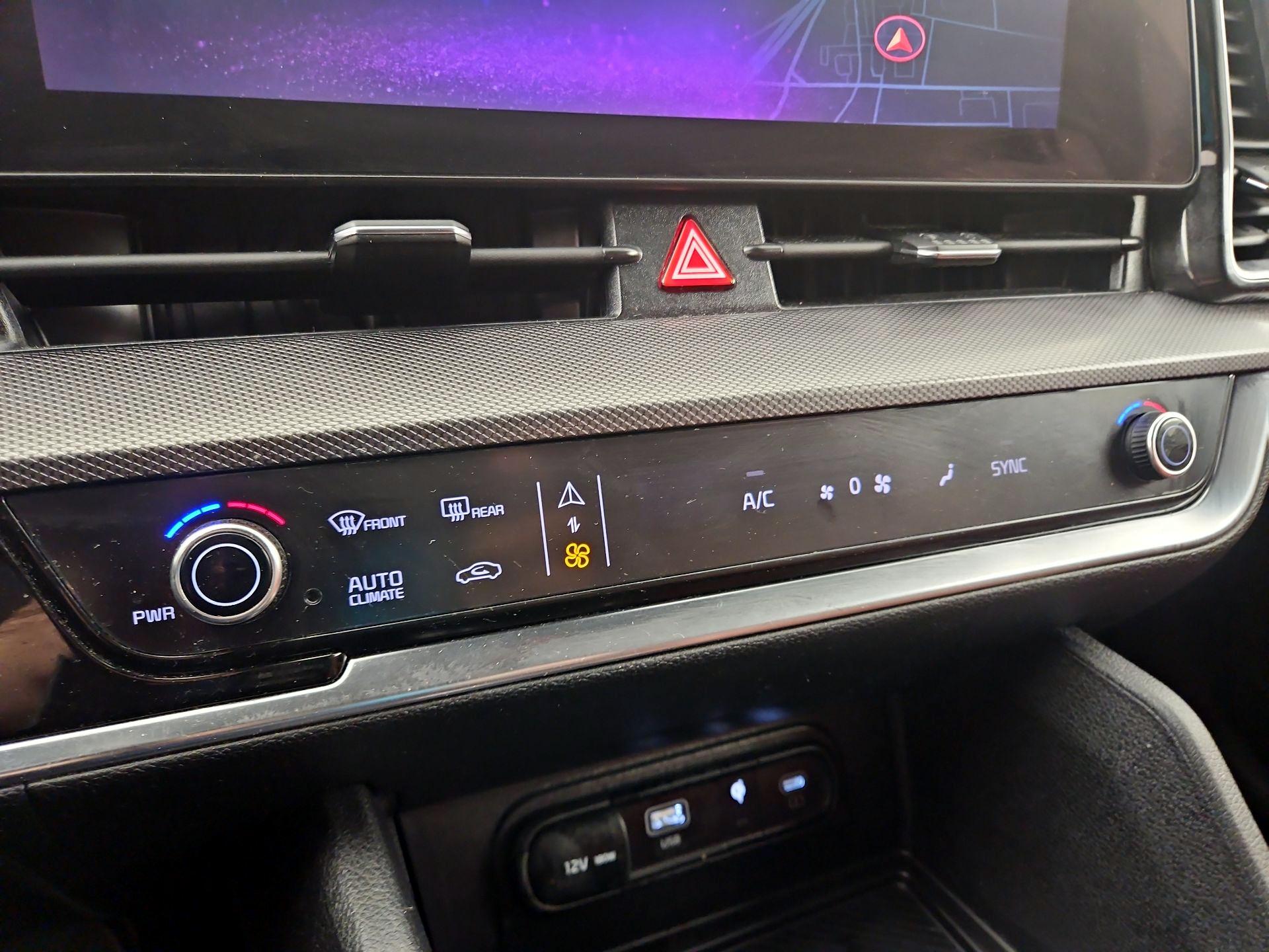 Thumbnail: 2023 Kia Sportage - 17