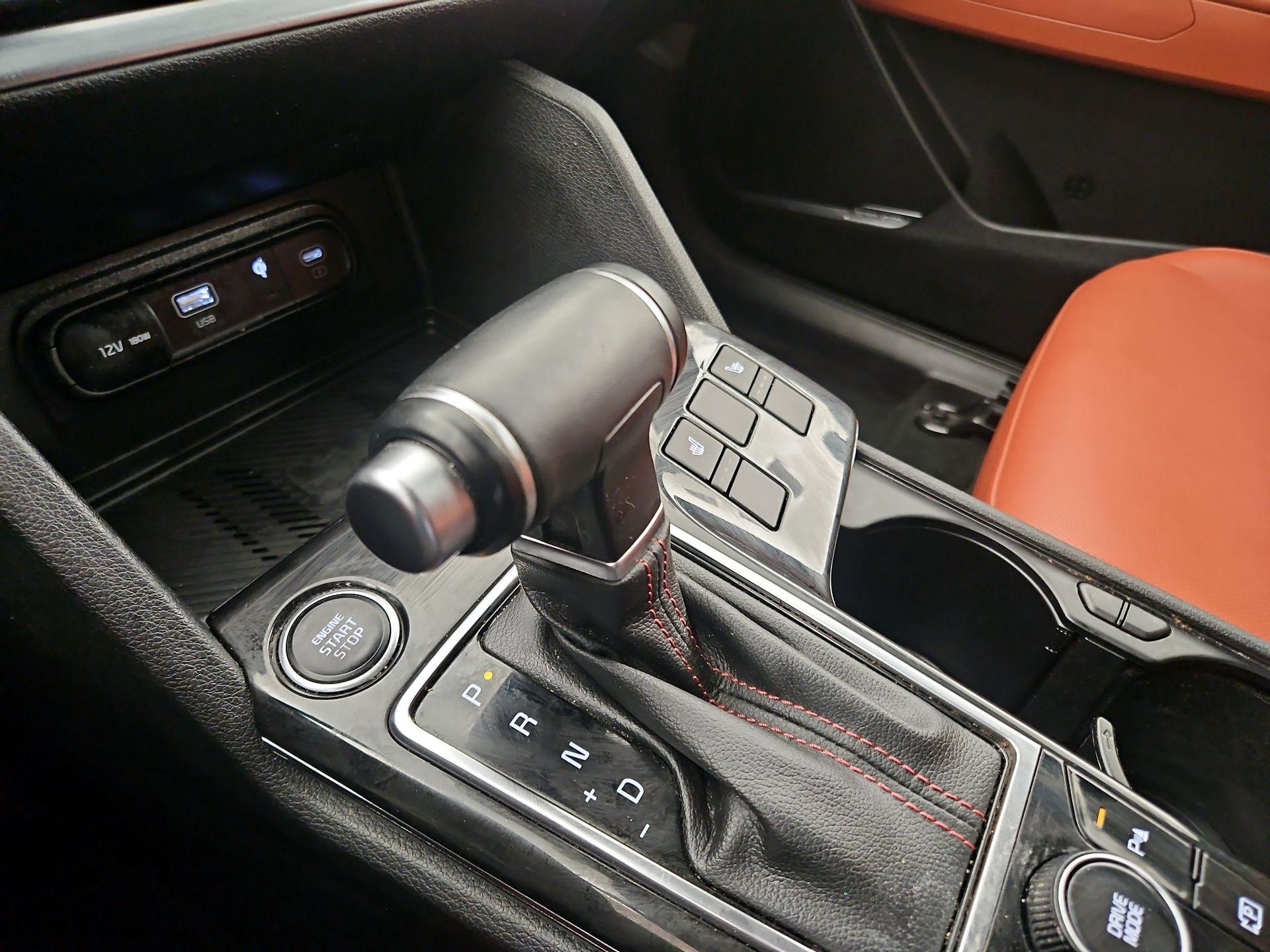 Thumbnail: 2023 Kia Sportage - 18