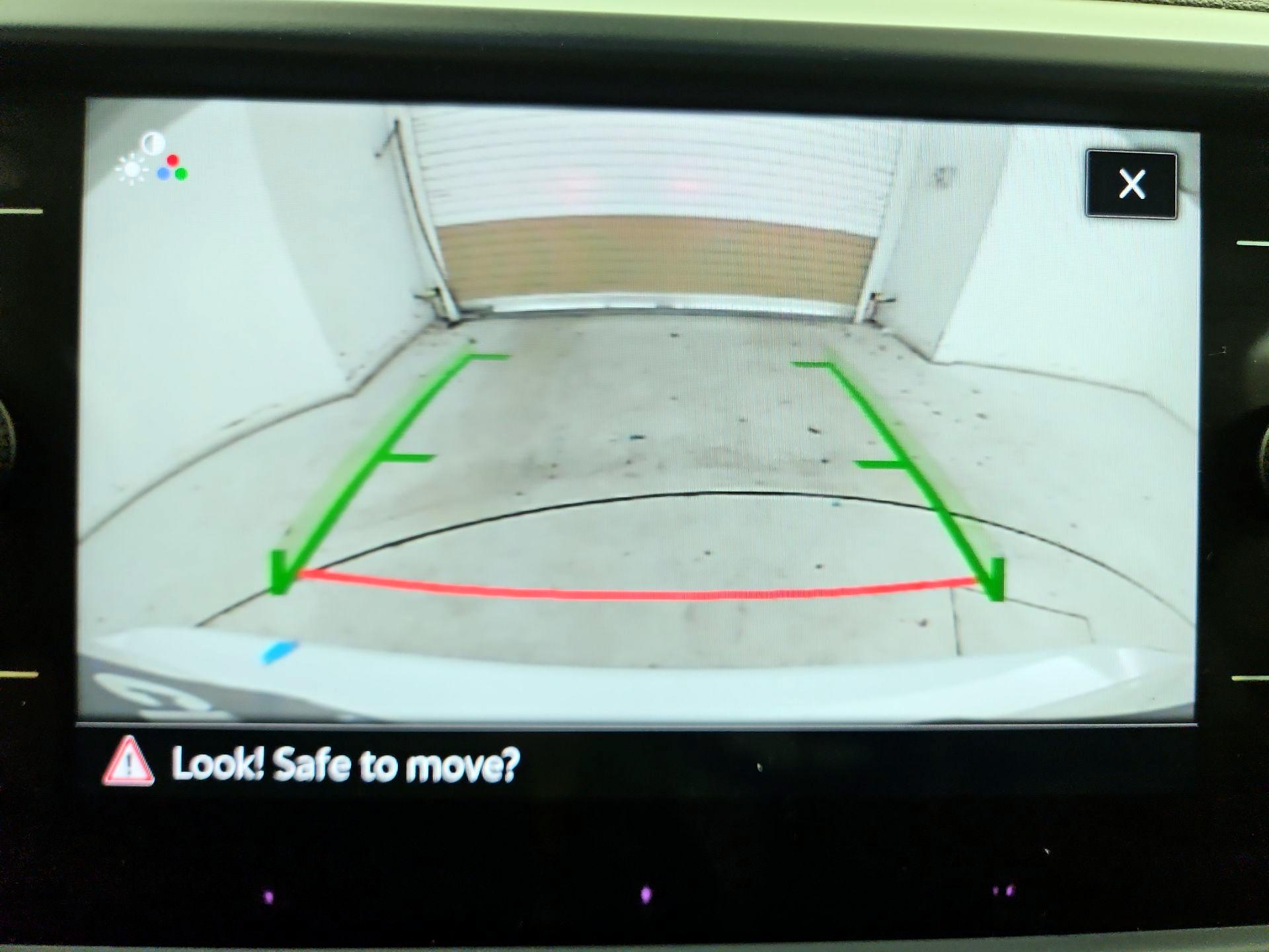 Thumbnail: 2023 Volkswagen Taos - 14