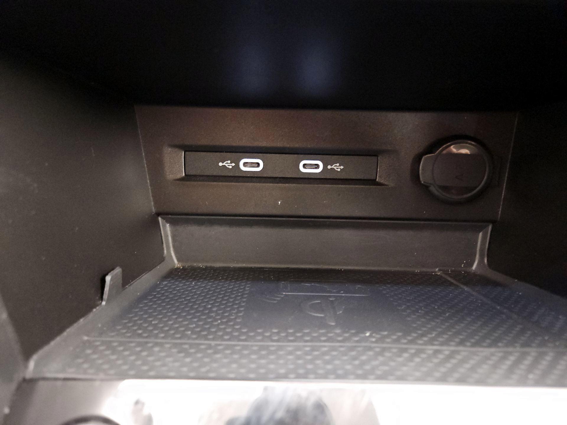 Thumbnail: 2023 Volkswagen Taos - 18