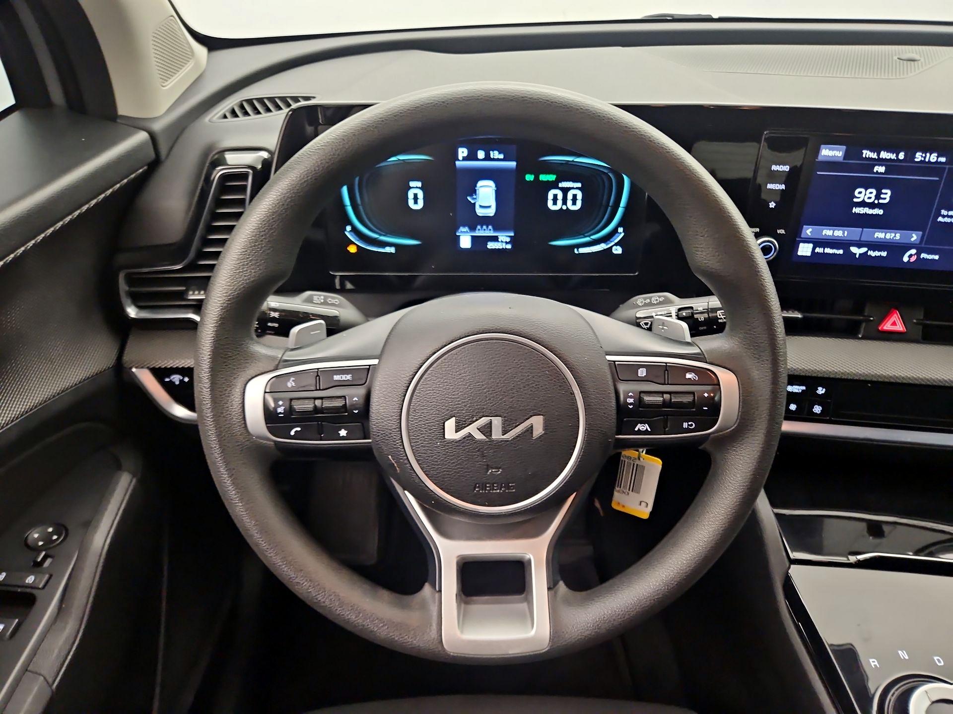 Thumbnail: 2023 Kia Sportage - 10