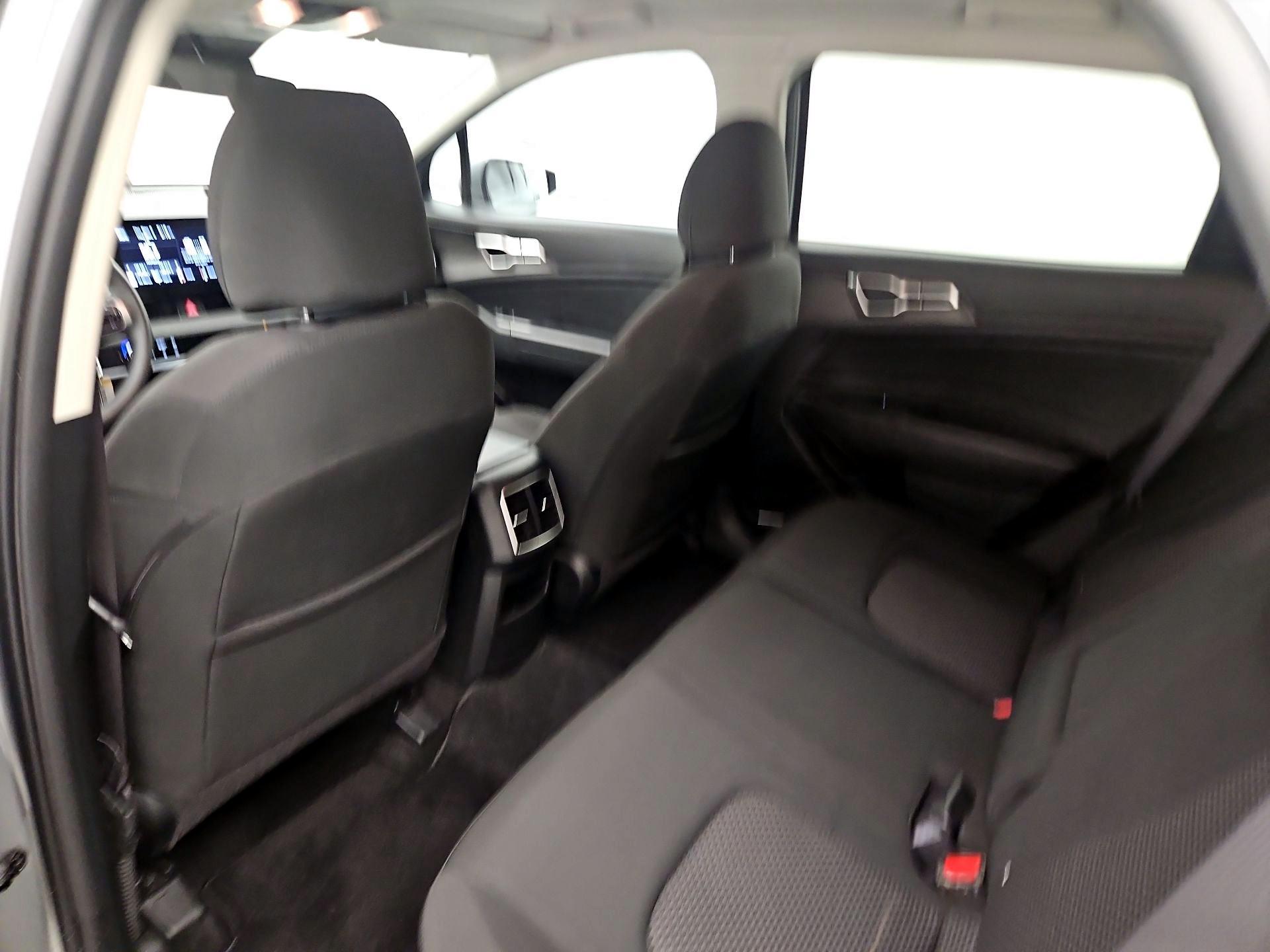 Thumbnail: 2023 Kia Sportage - 19