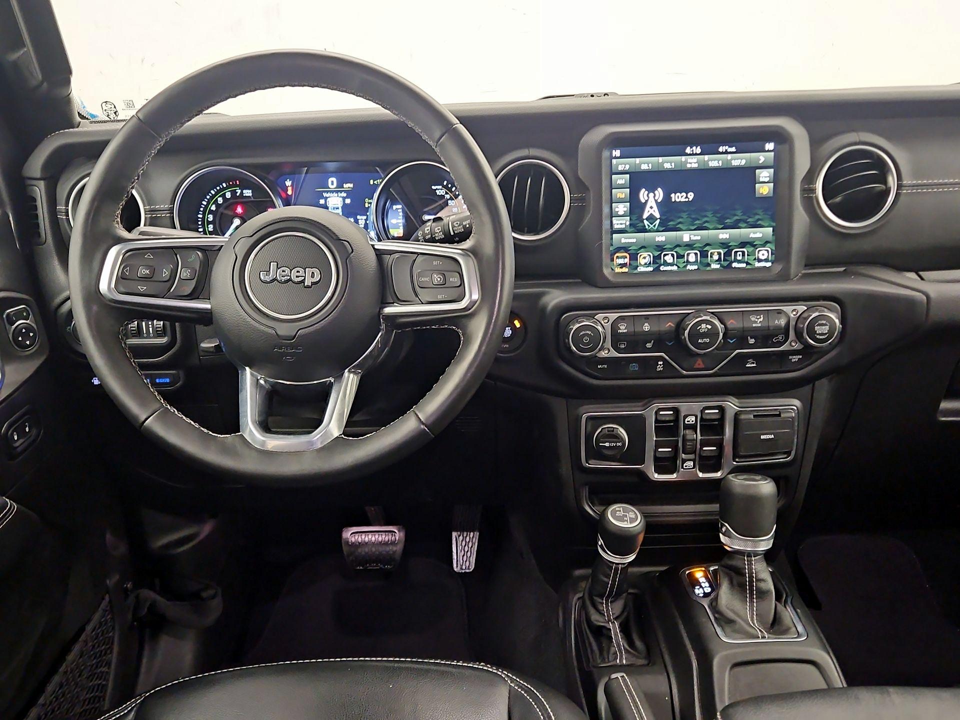 Thumbnail: 2022 Jeep Wrangler - 10