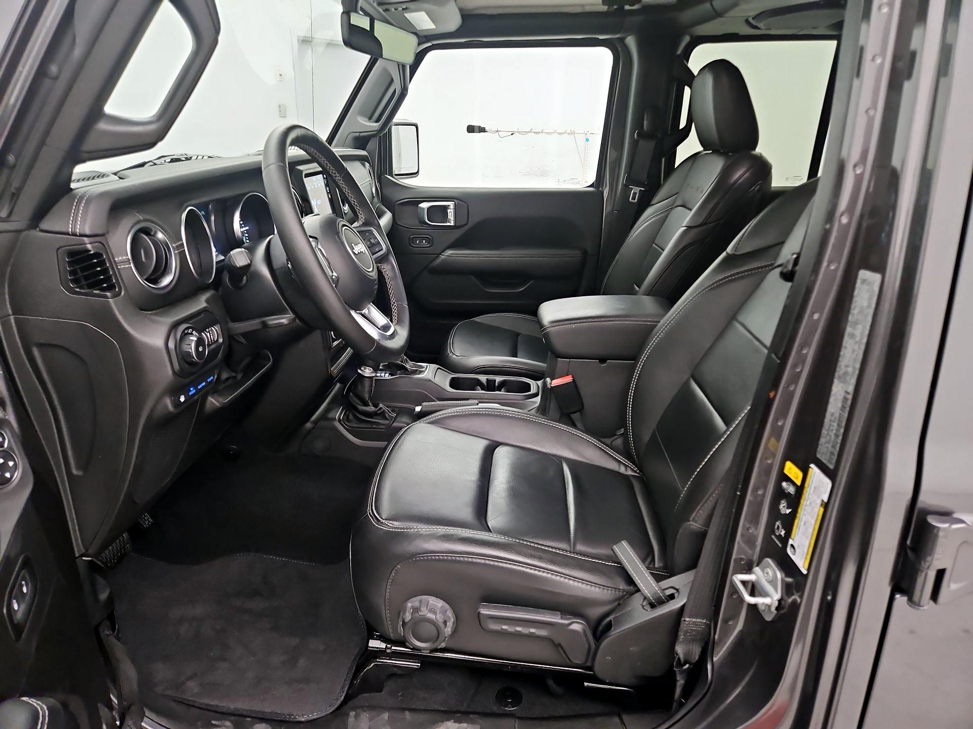 Thumbnail: 2022 Jeep Wrangler - 11