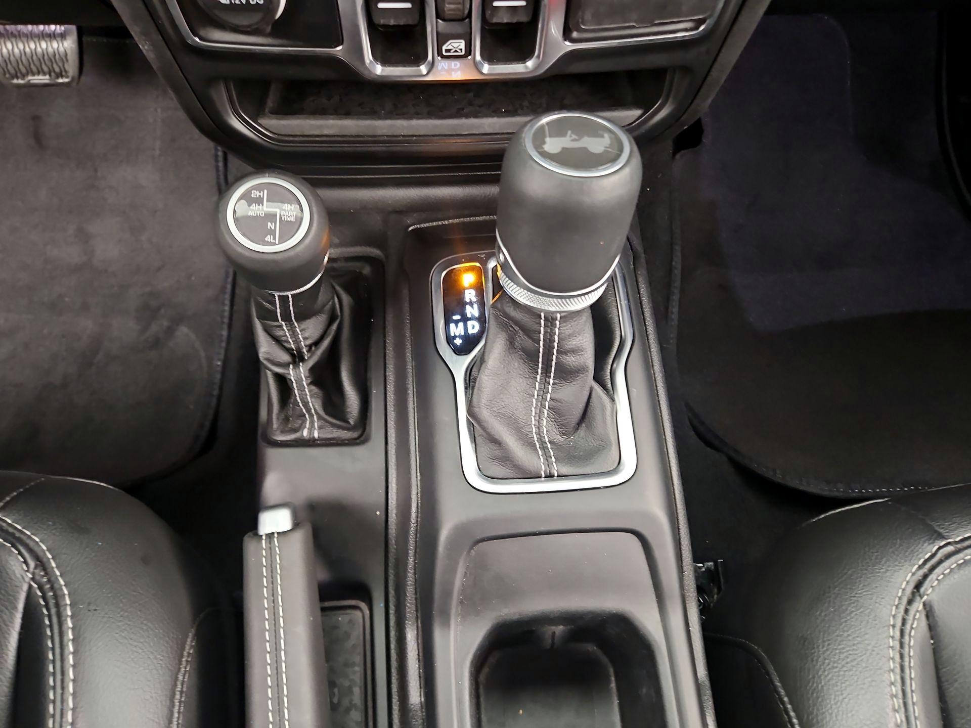 Thumbnail: 2022 Jeep Wrangler - 17