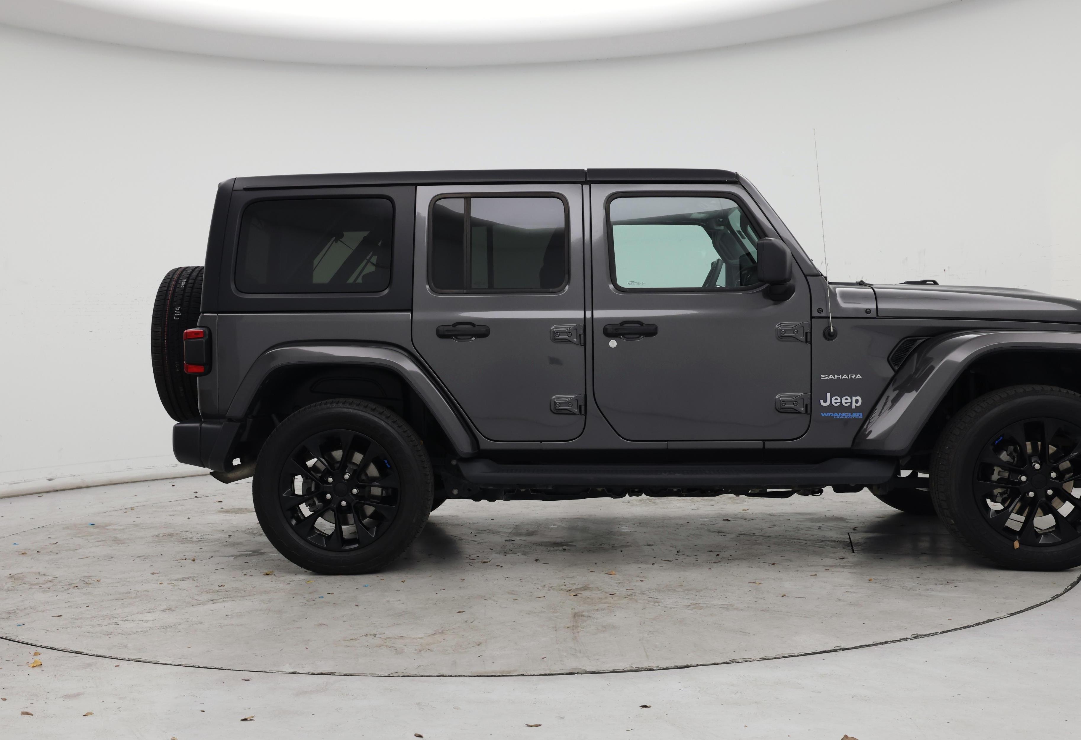 Thumbnail: 2022 Jeep Wrangler - 7