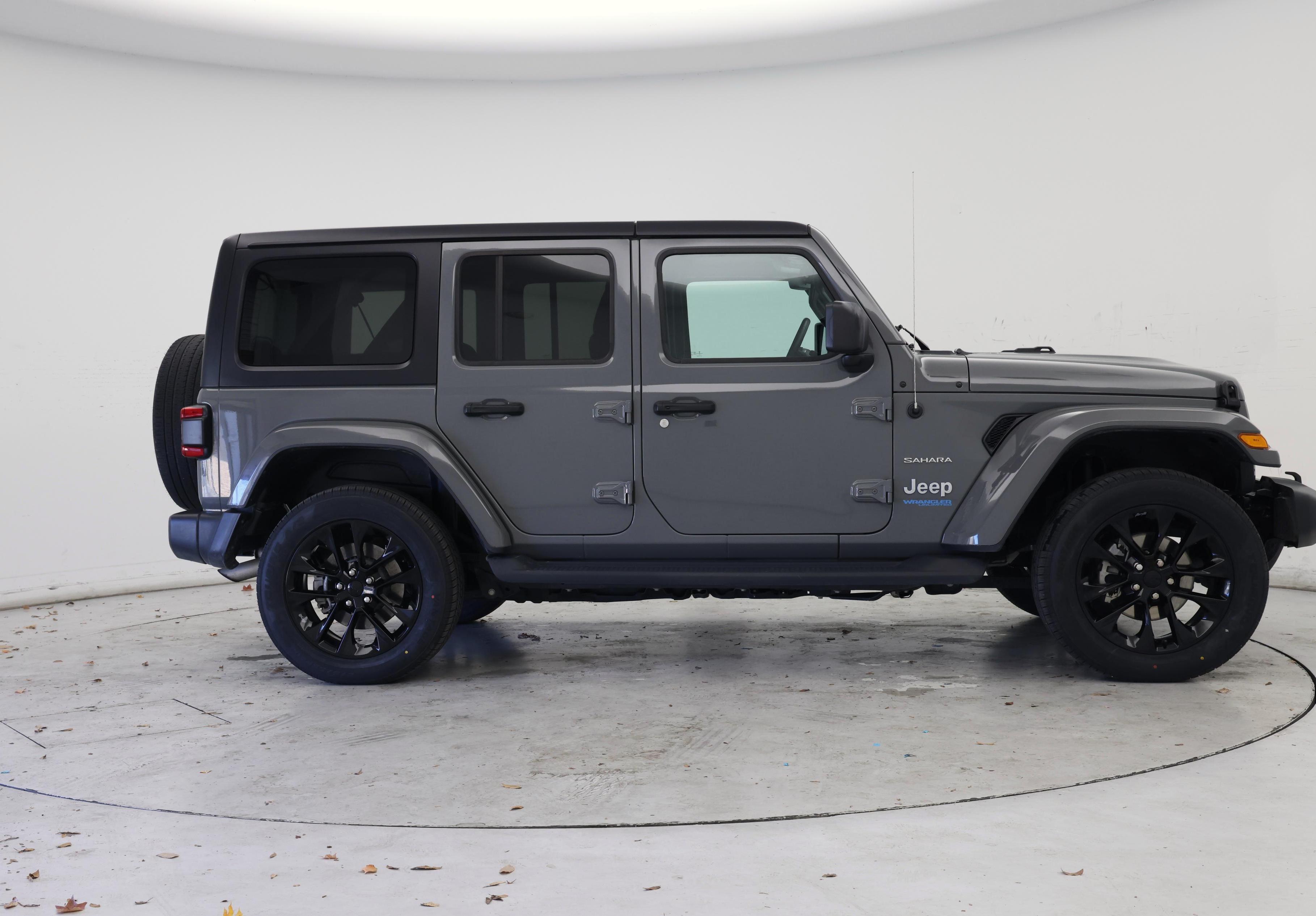 Thumbnail: 2021 Jeep Wrangler - 7