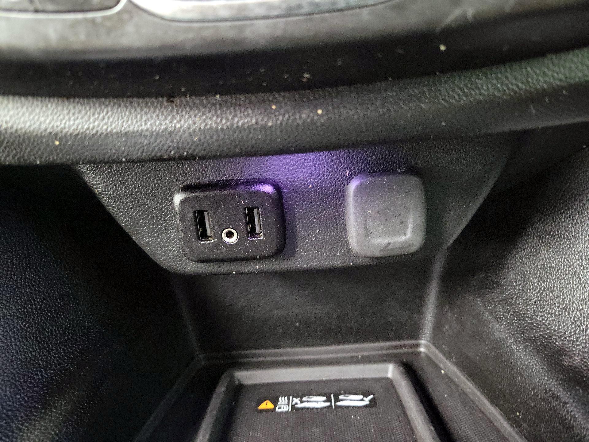 Thumbnail: 2023 Chevrolet Traverse - 18