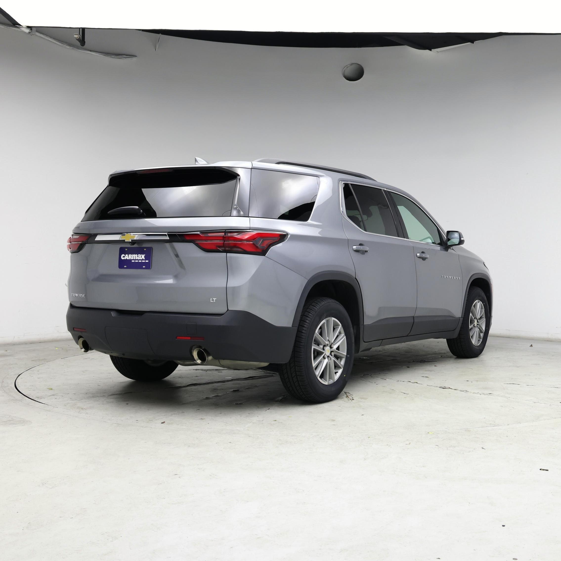 Thumbnail: 2023 Chevrolet Traverse - 8