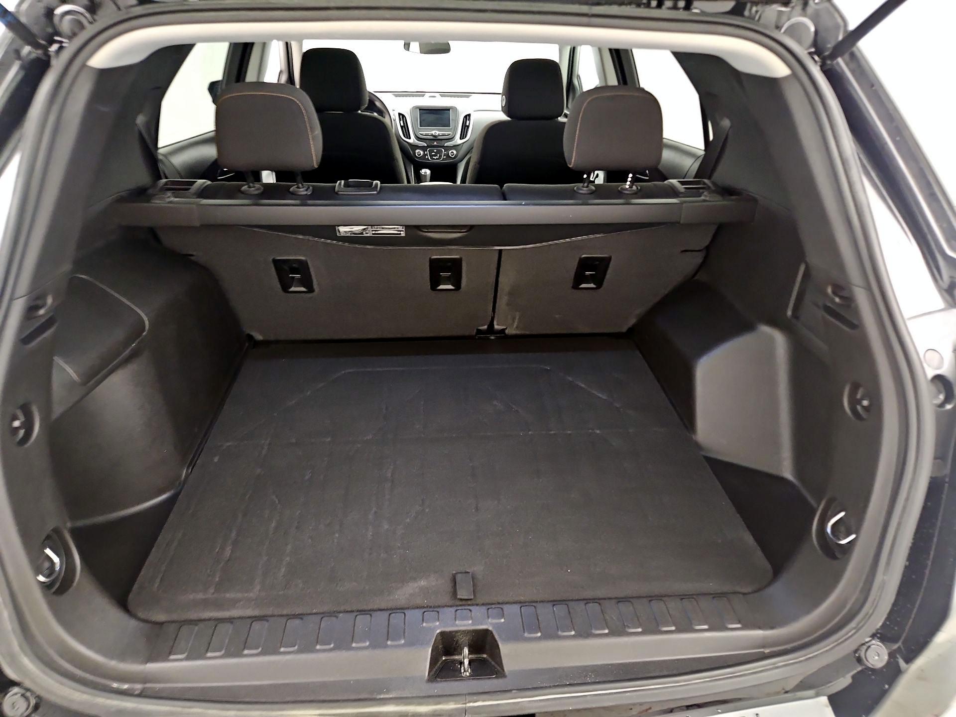 Thumbnail: 2021 Chevrolet Equinox - 20