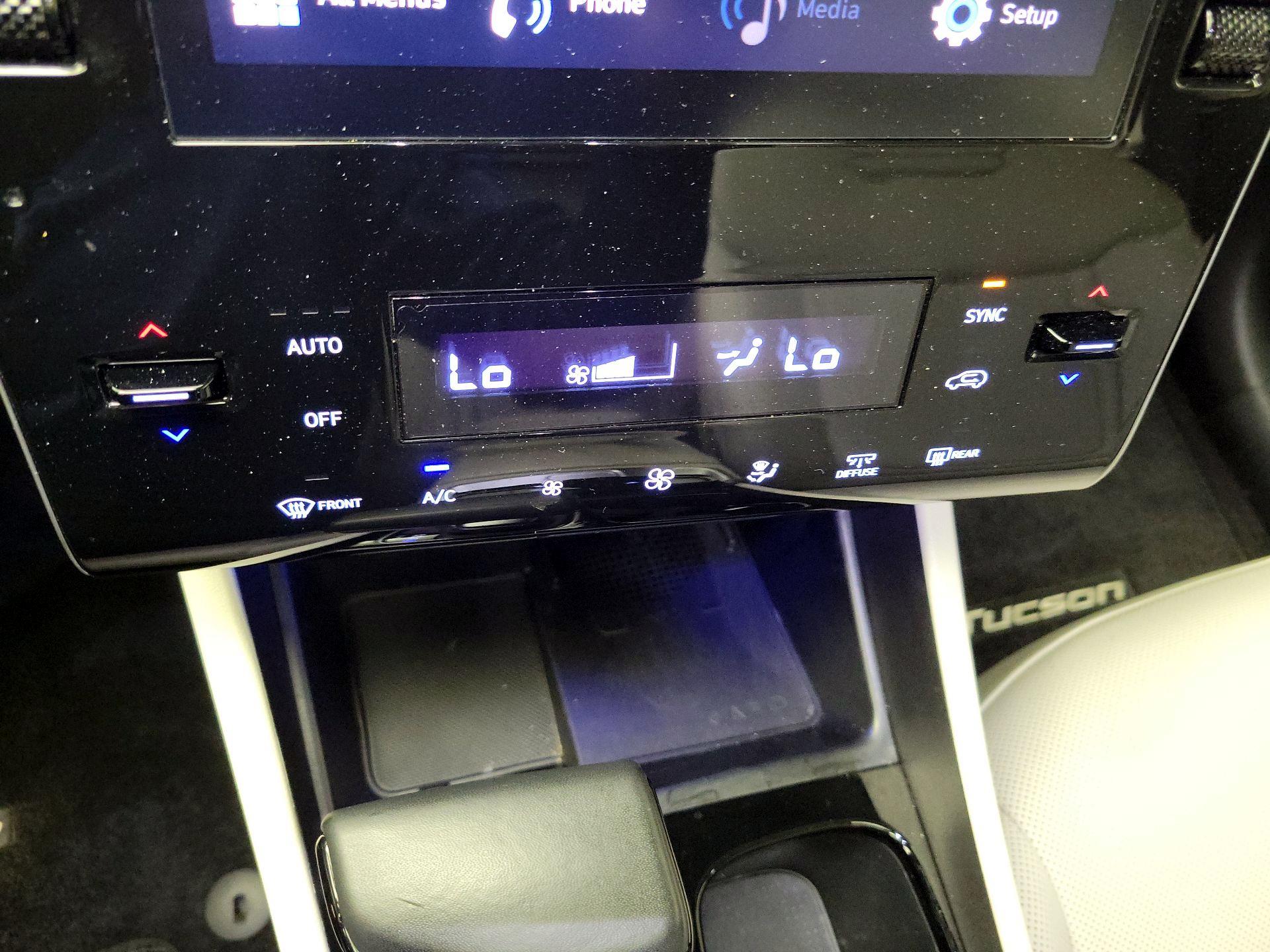 Thumbnail: 2023 Hyundai Tucson - 16