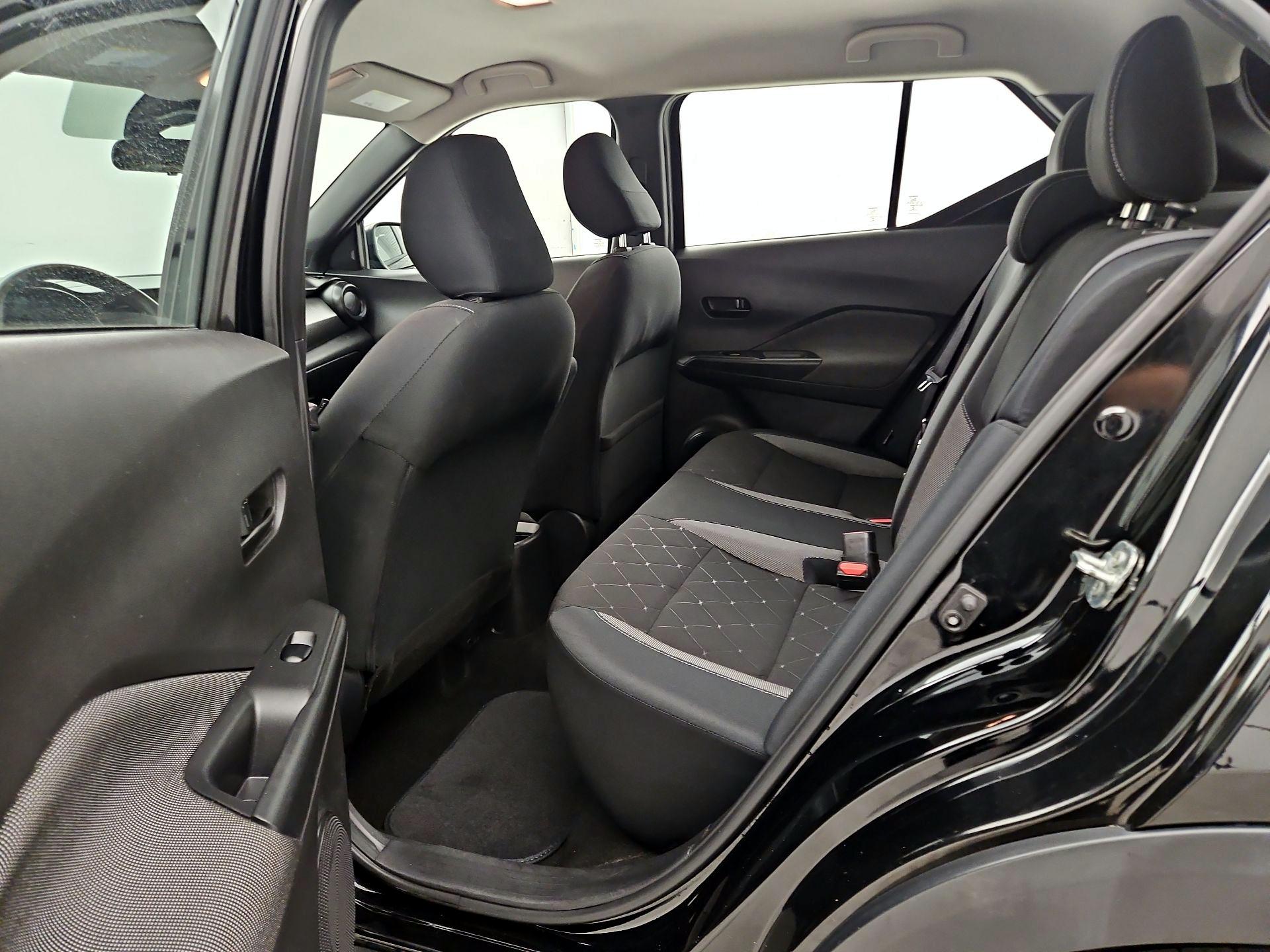 Thumbnail: 2020 Nissan Kicks - 19