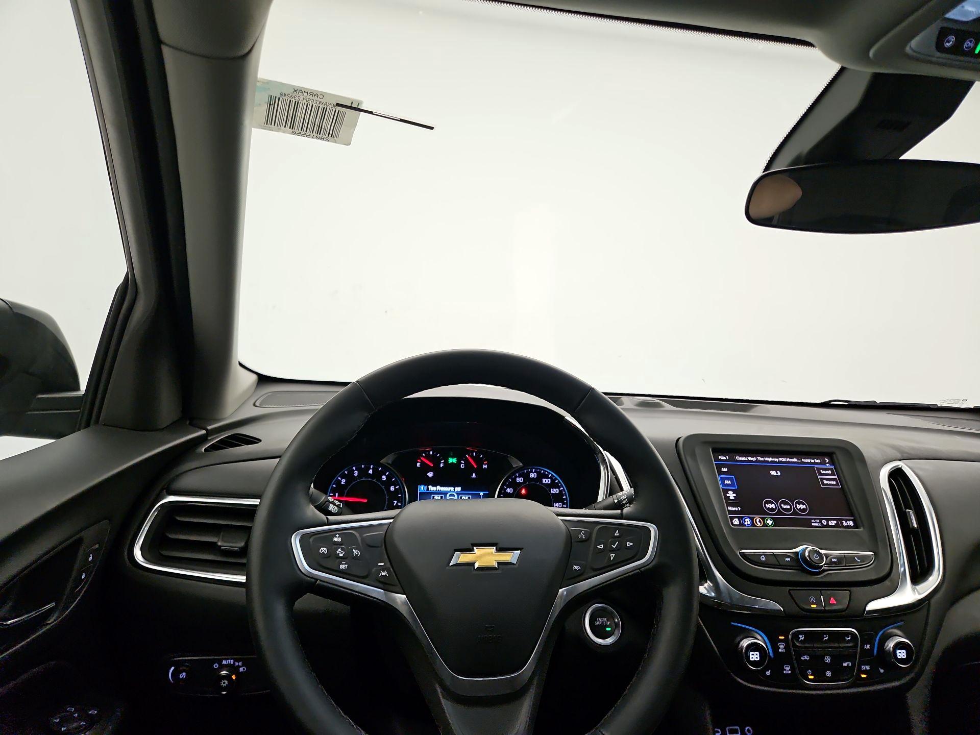 Thumbnail: 2023 Chevrolet Equinox - 10