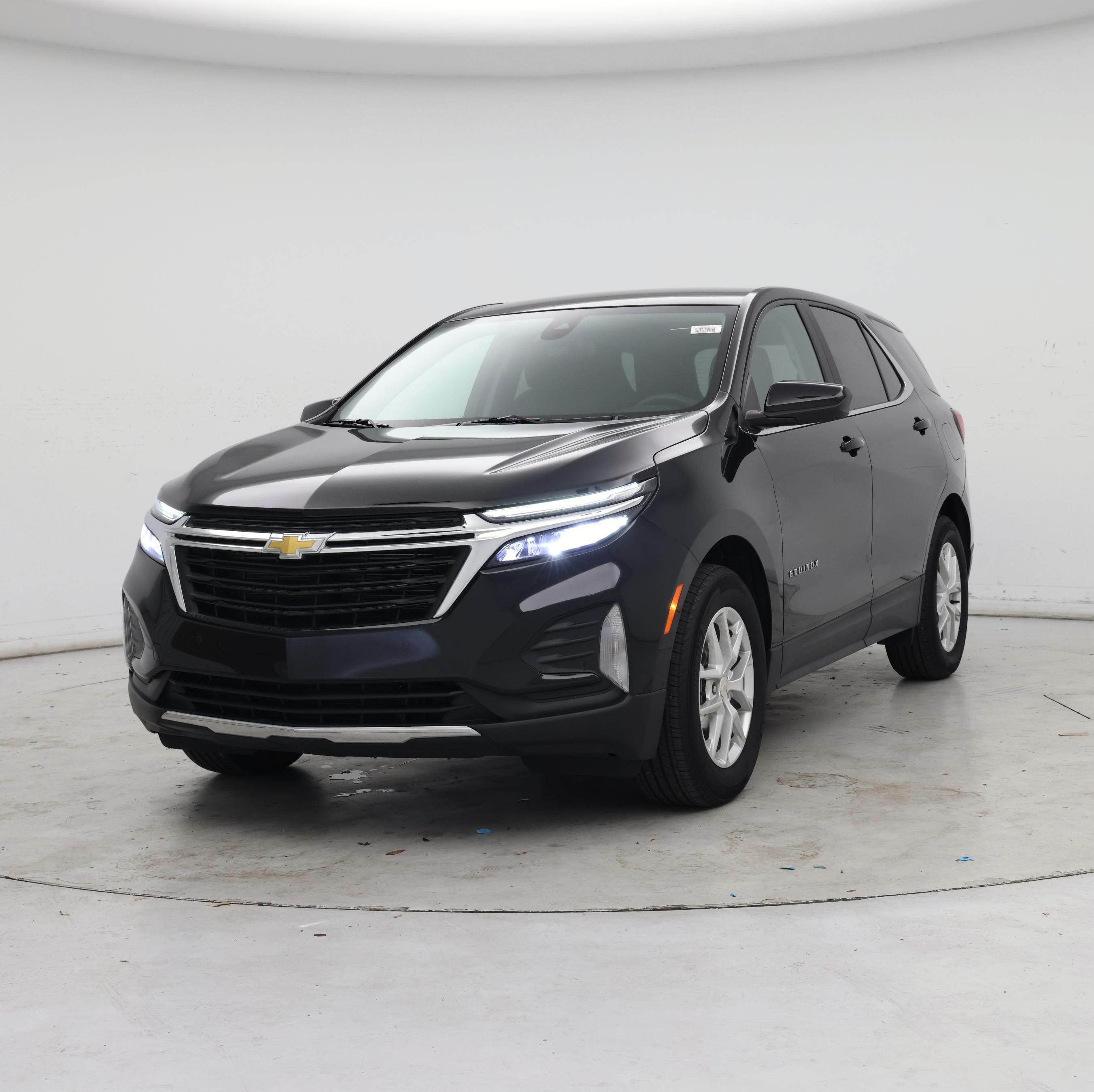 Thumbnail: 2023 Chevrolet Equinox - 4