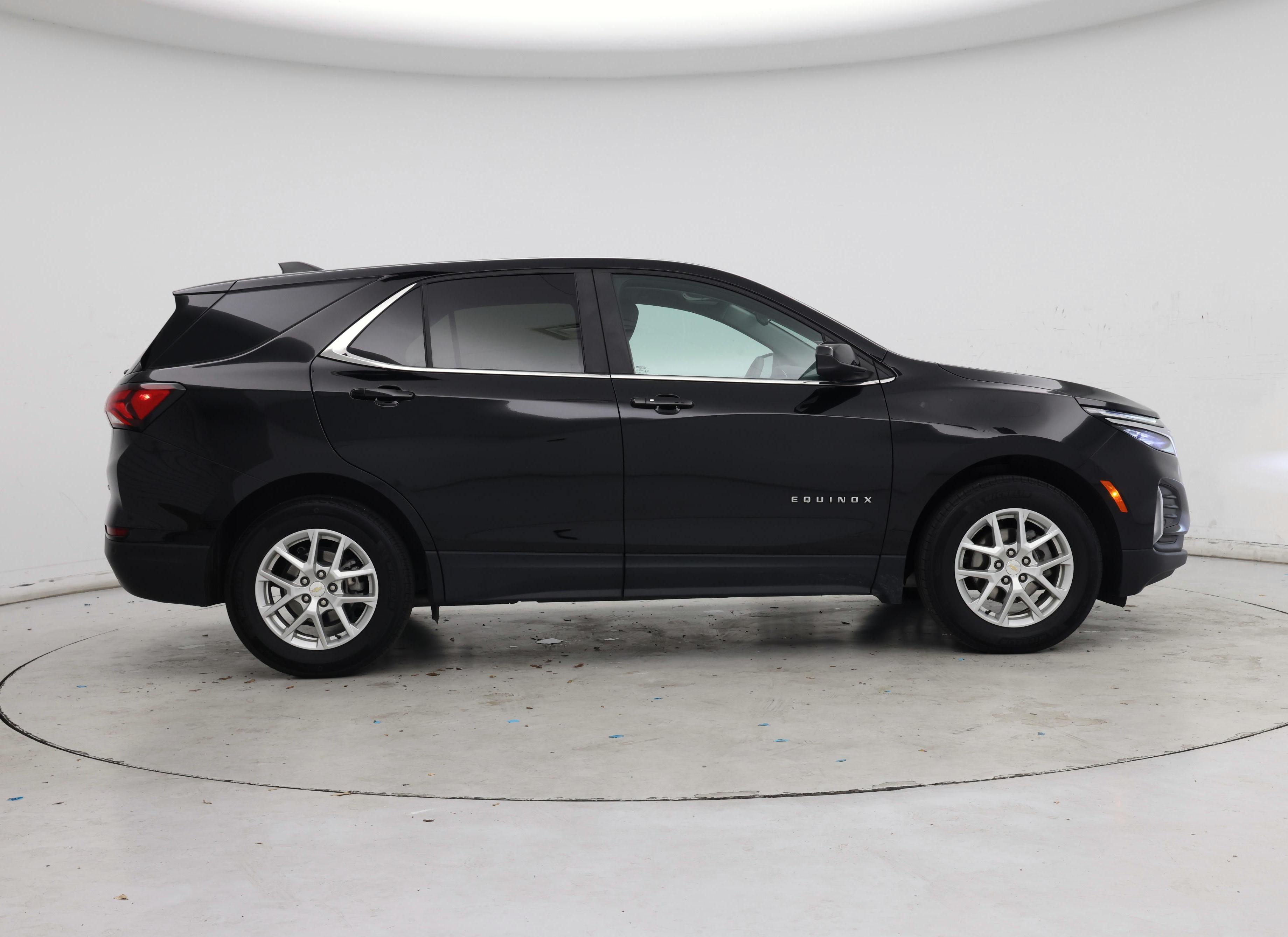 Thumbnail: 2023 Chevrolet Equinox - 7