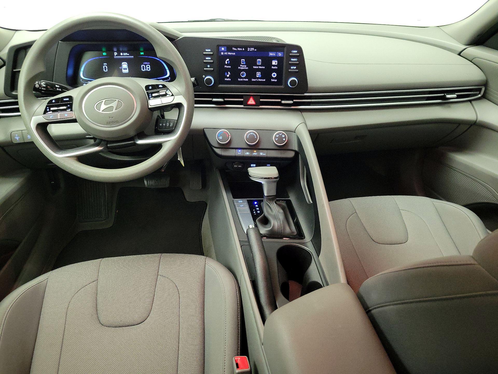 Thumbnail: 2024 Hyundai Elantra - 9