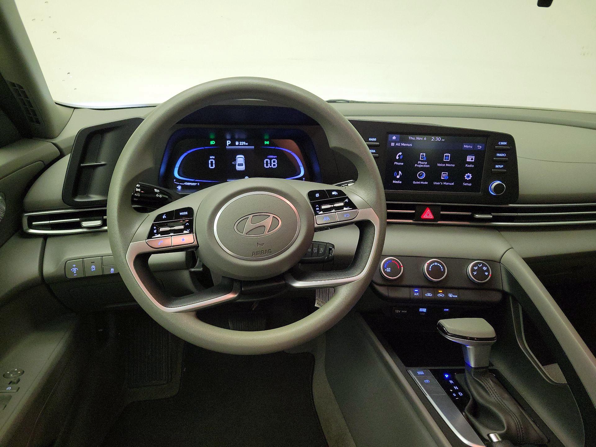 Thumbnail: 2024 Hyundai Elantra - 10