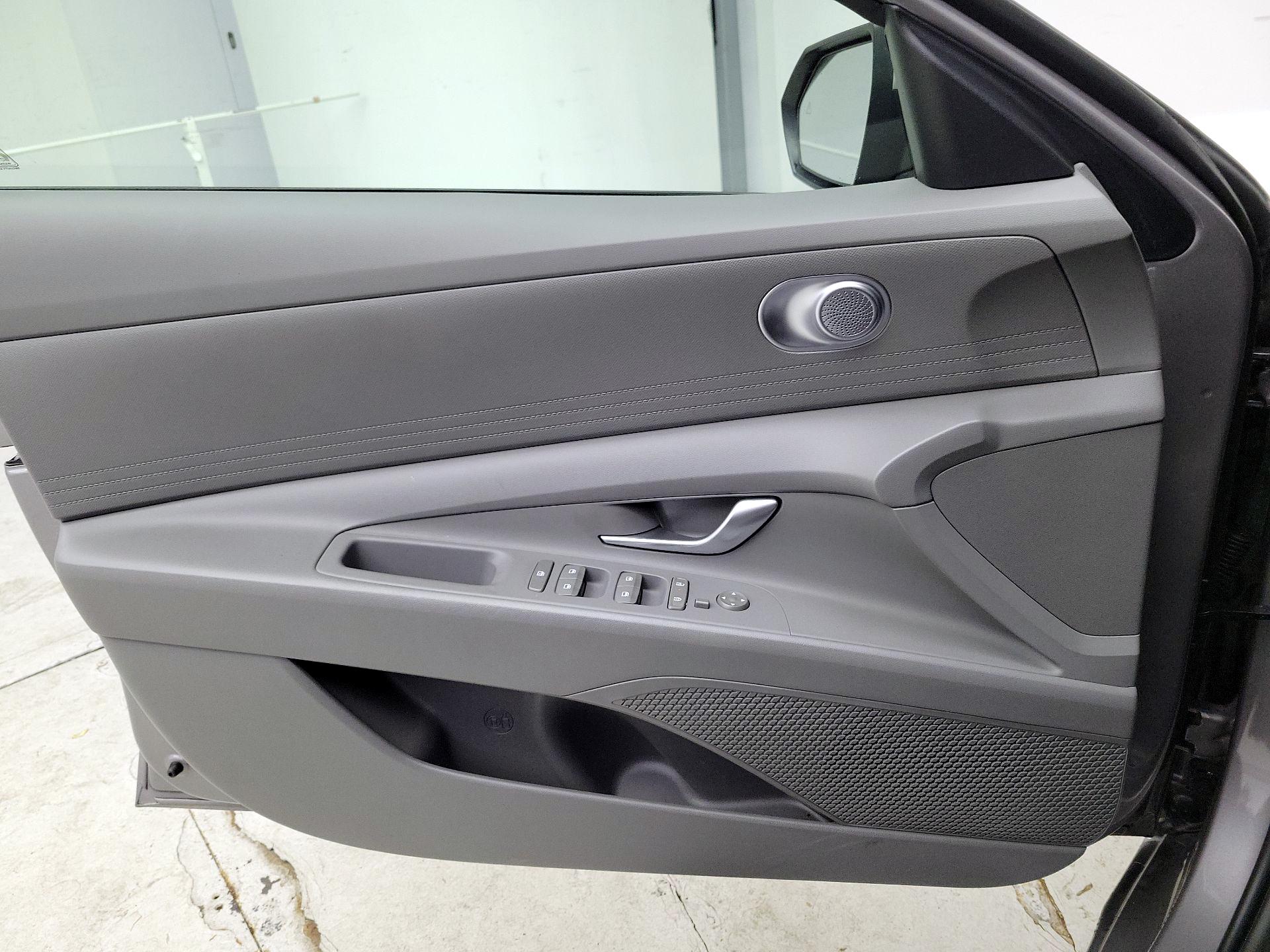 Thumbnail: 2024 Hyundai Elantra - 12