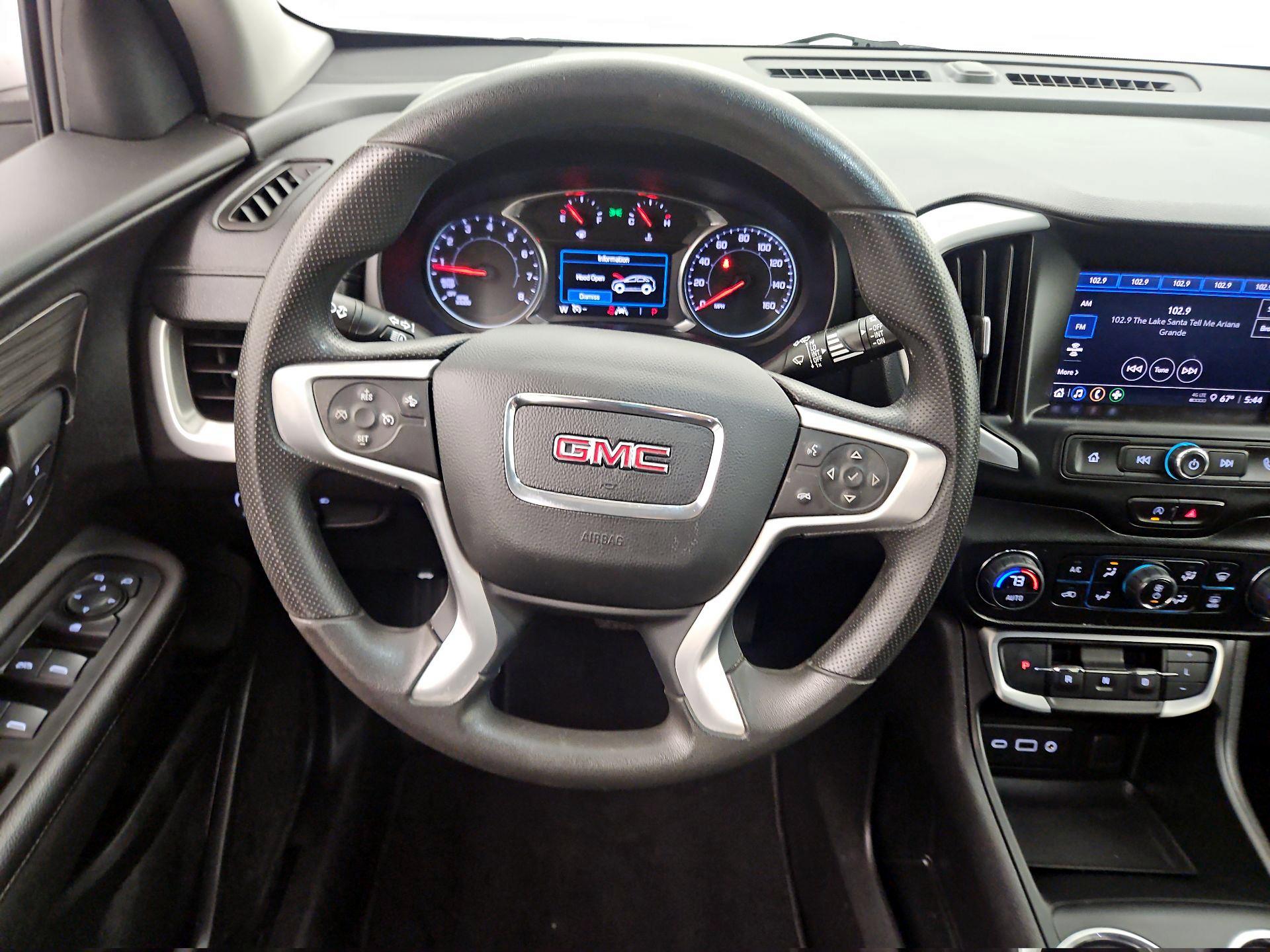 Thumbnail: 2022 GMC Terrain - 10