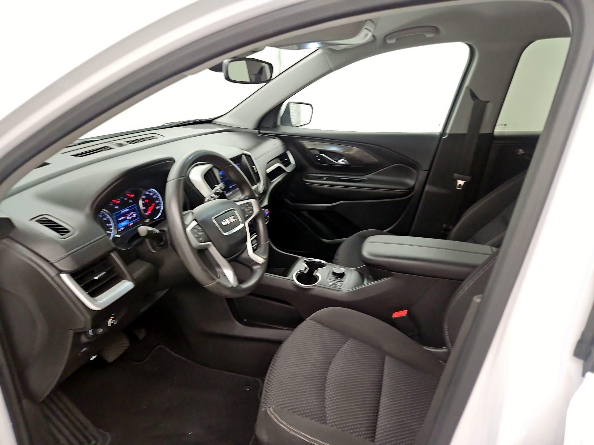 Thumbnail: 2022 GMC Terrain - 11