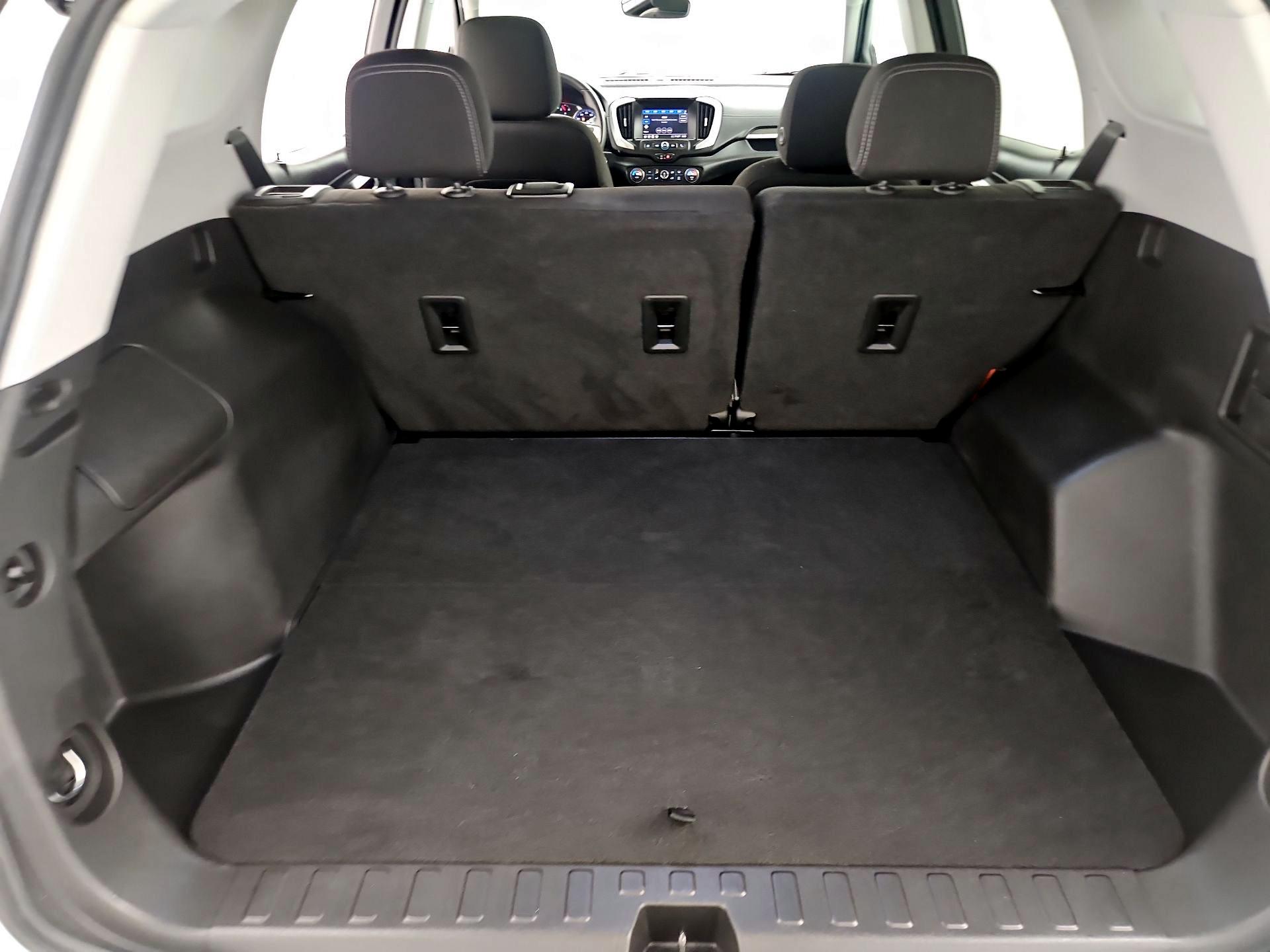 Thumbnail: 2022 GMC Terrain - 20