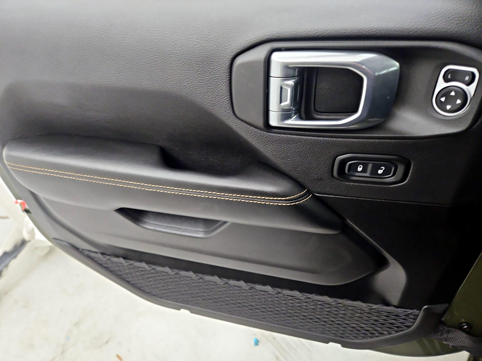 Thumbnail: 2024 Jeep Wrangler - 12