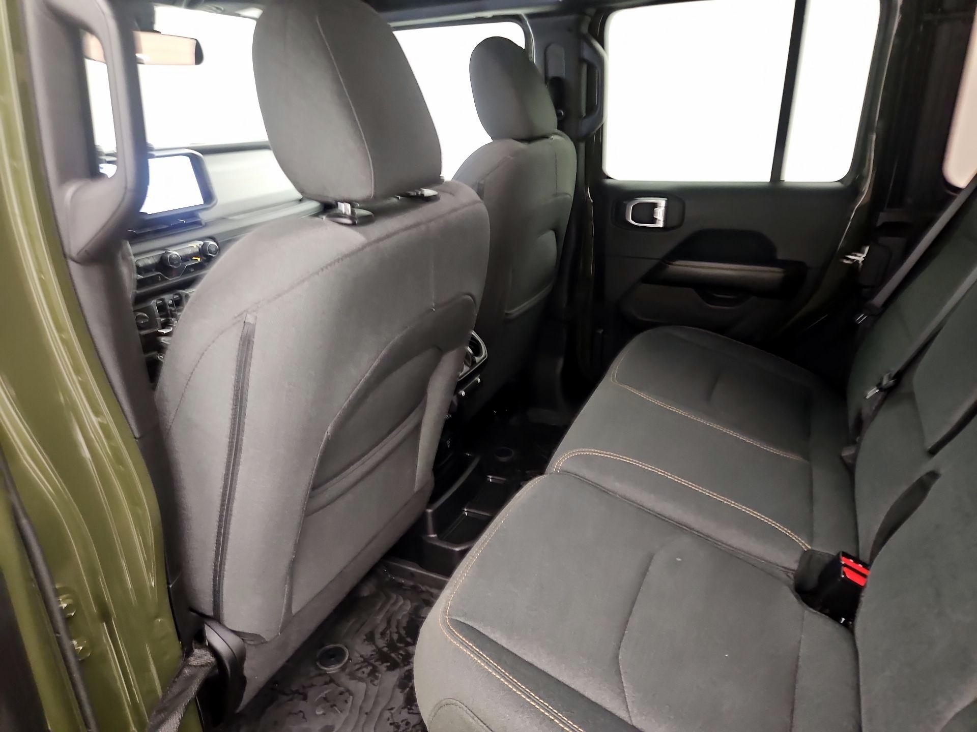 Thumbnail: 2024 Jeep Wrangler - 18