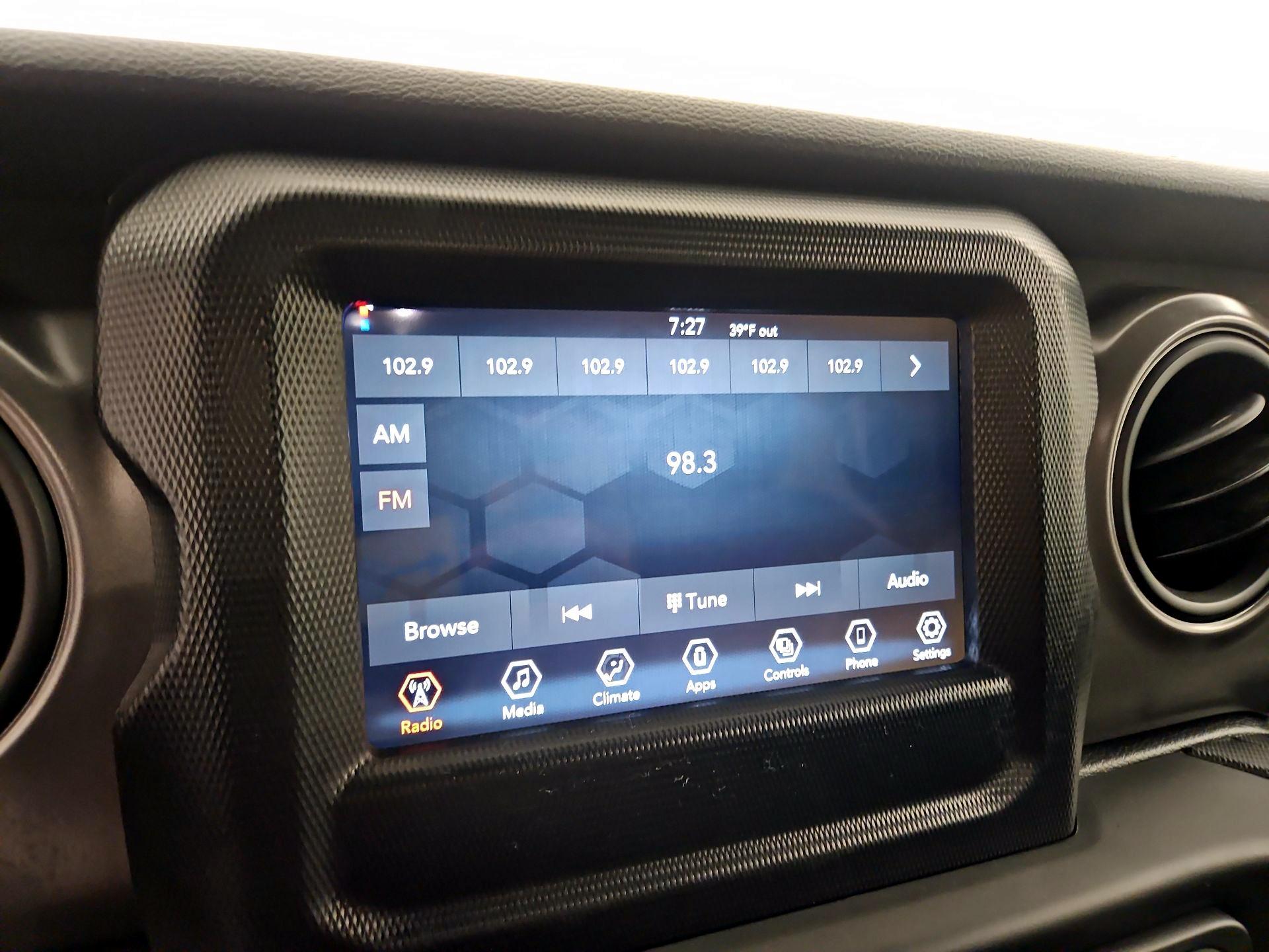 Thumbnail: 2023 Jeep Wrangler - 15