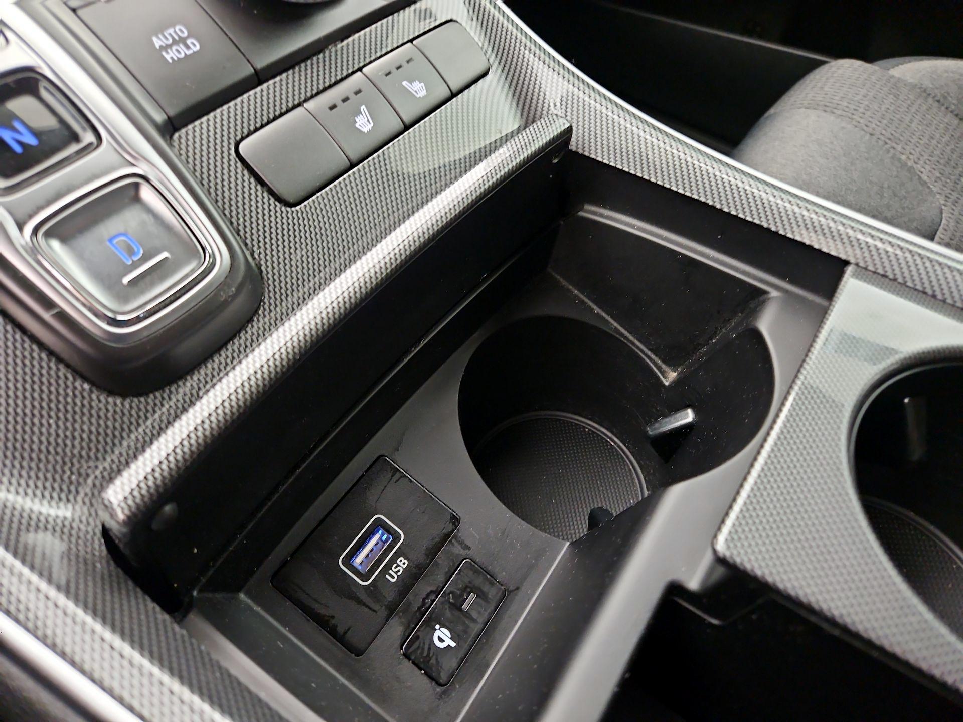 Thumbnail: 2023 Hyundai Santa Fe - 19