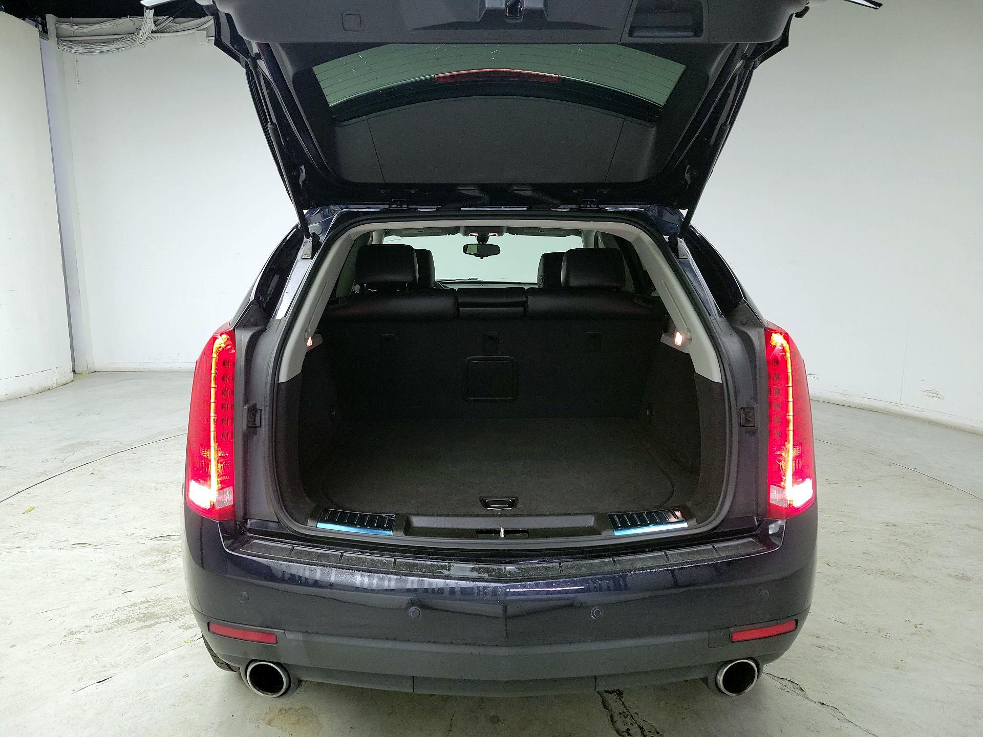 Thumbnail: 2015 Cadillac SRX - 20