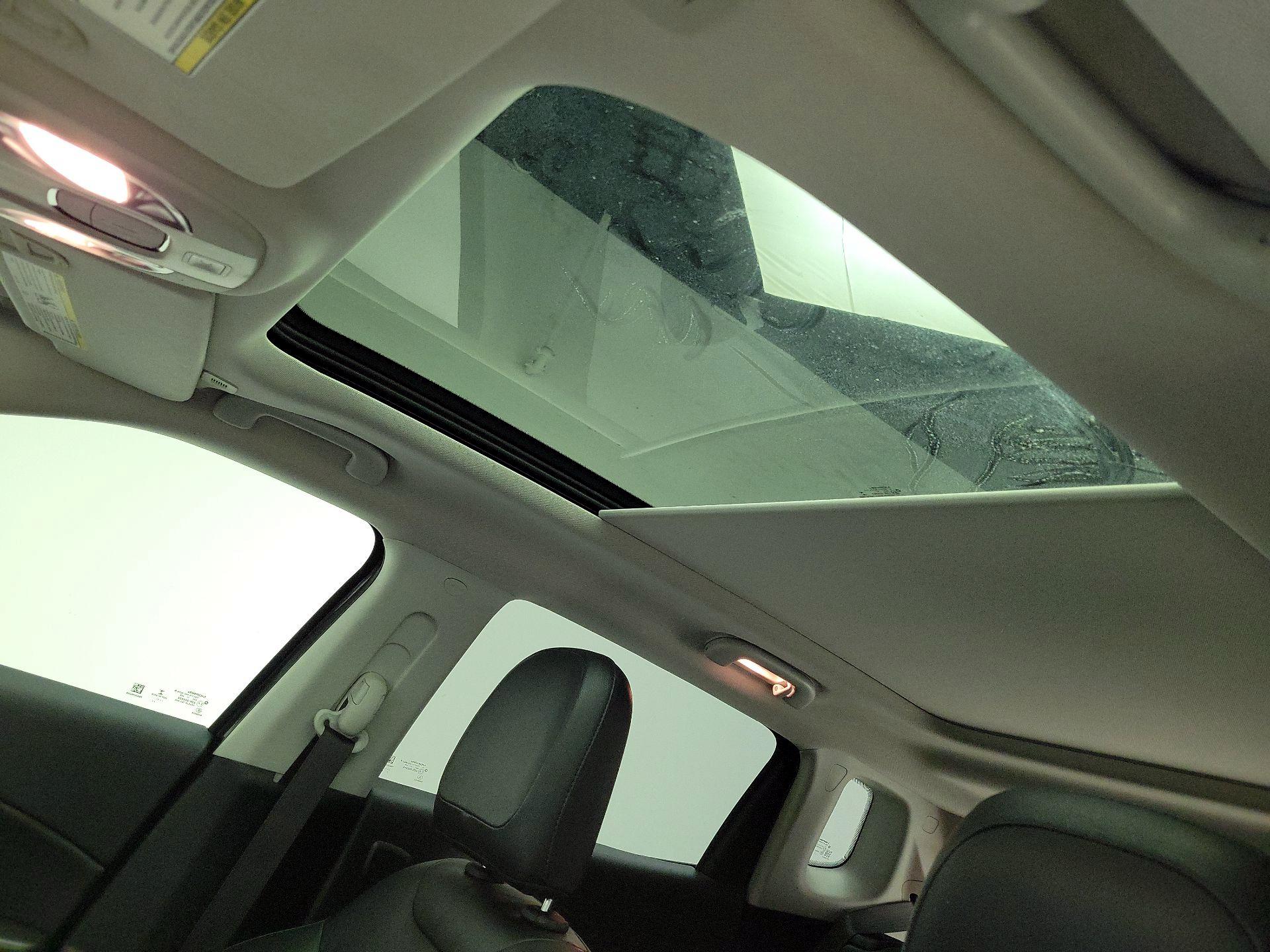 Thumbnail: 2018 Jeep Compass - 20