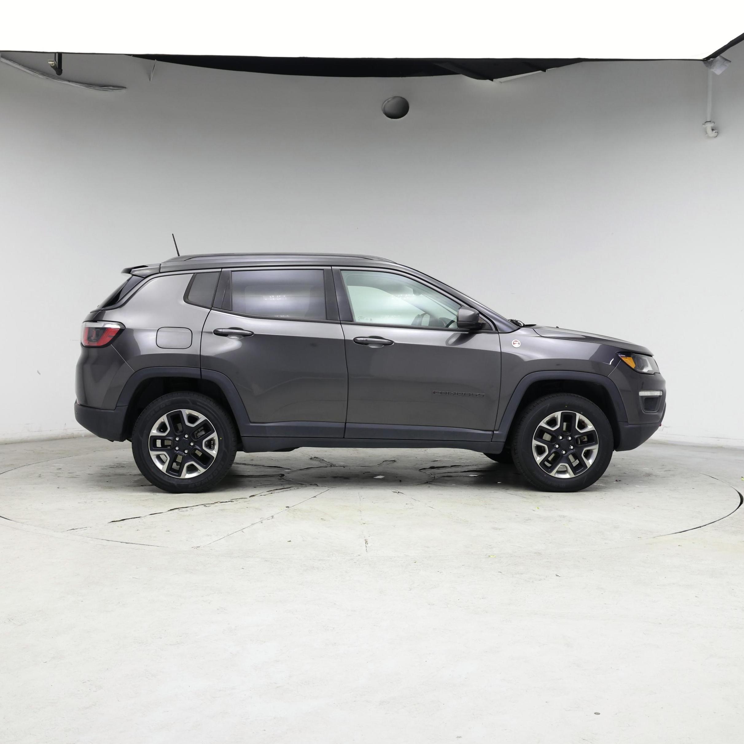 Thumbnail: 2018 Jeep Compass - 7