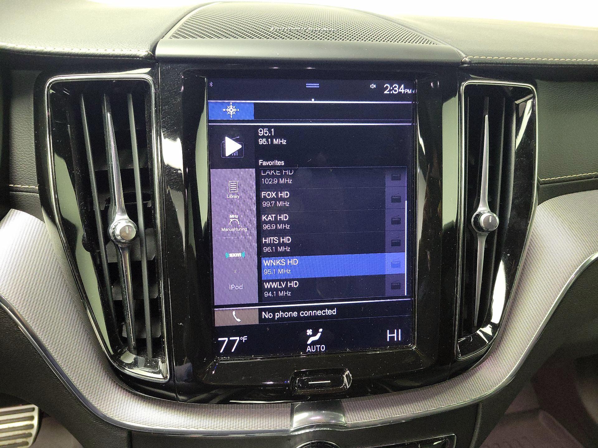 Thumbnail: 2020 Volvo XC60 - 16