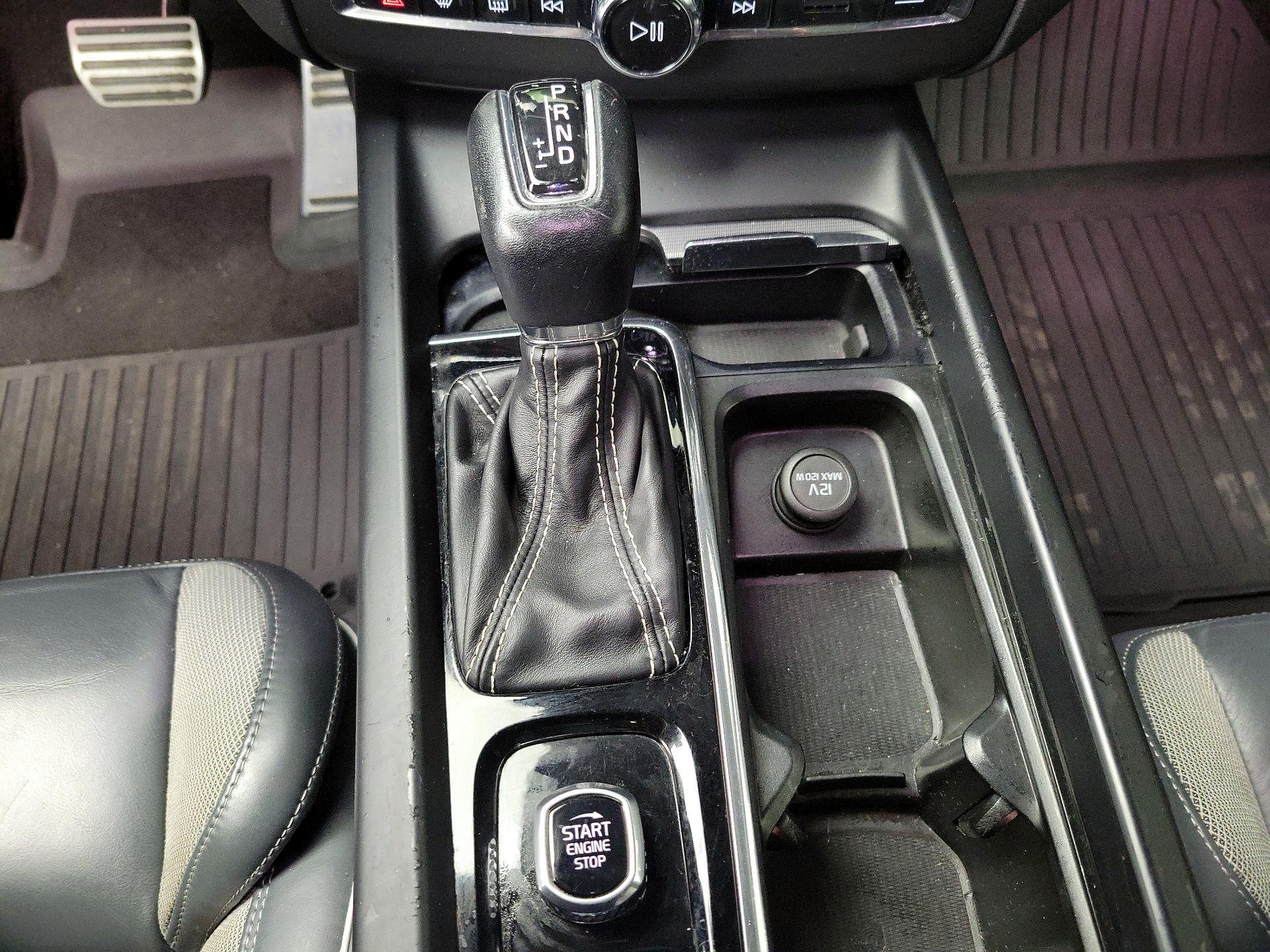 Thumbnail: 2020 Volvo XC60 - 18