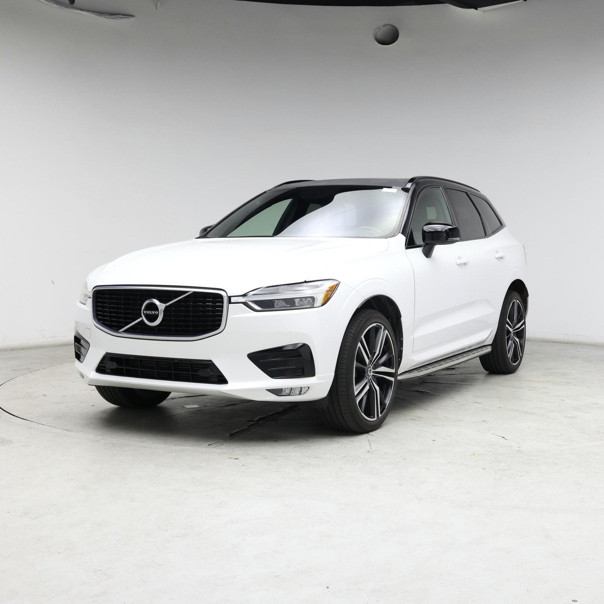 Thumbnail: 2020 Volvo XC60 - 4
