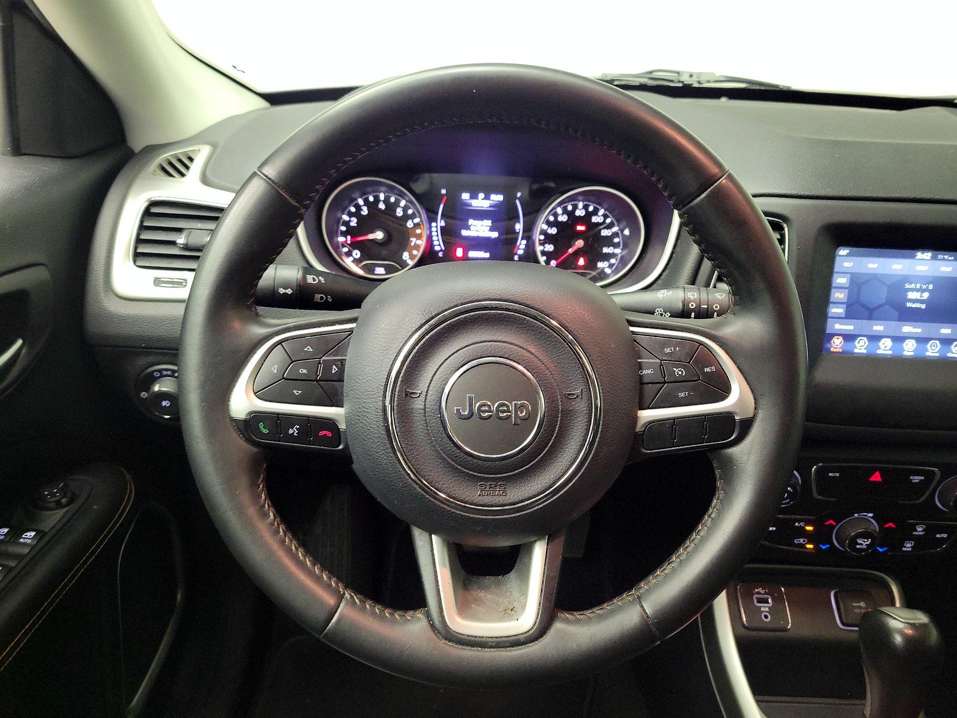 Thumbnail: 2019 Jeep Compass - 10