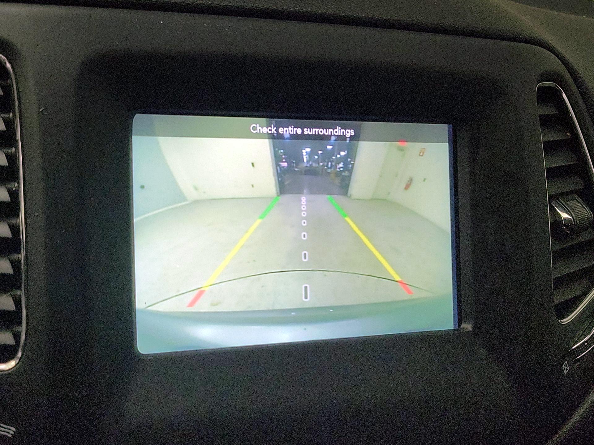 Thumbnail: 2019 Jeep Compass - 14