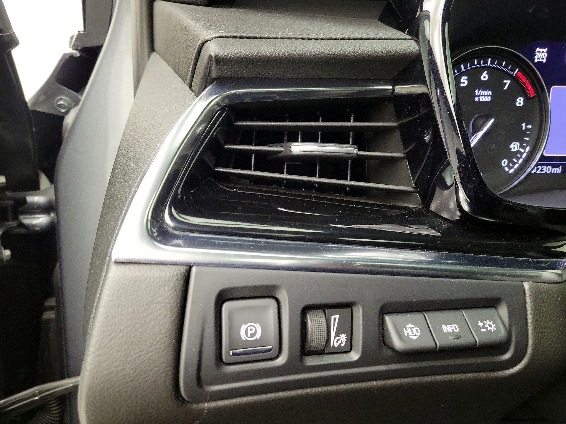 Thumbnail: 2020 Cadillac XT6 - 13