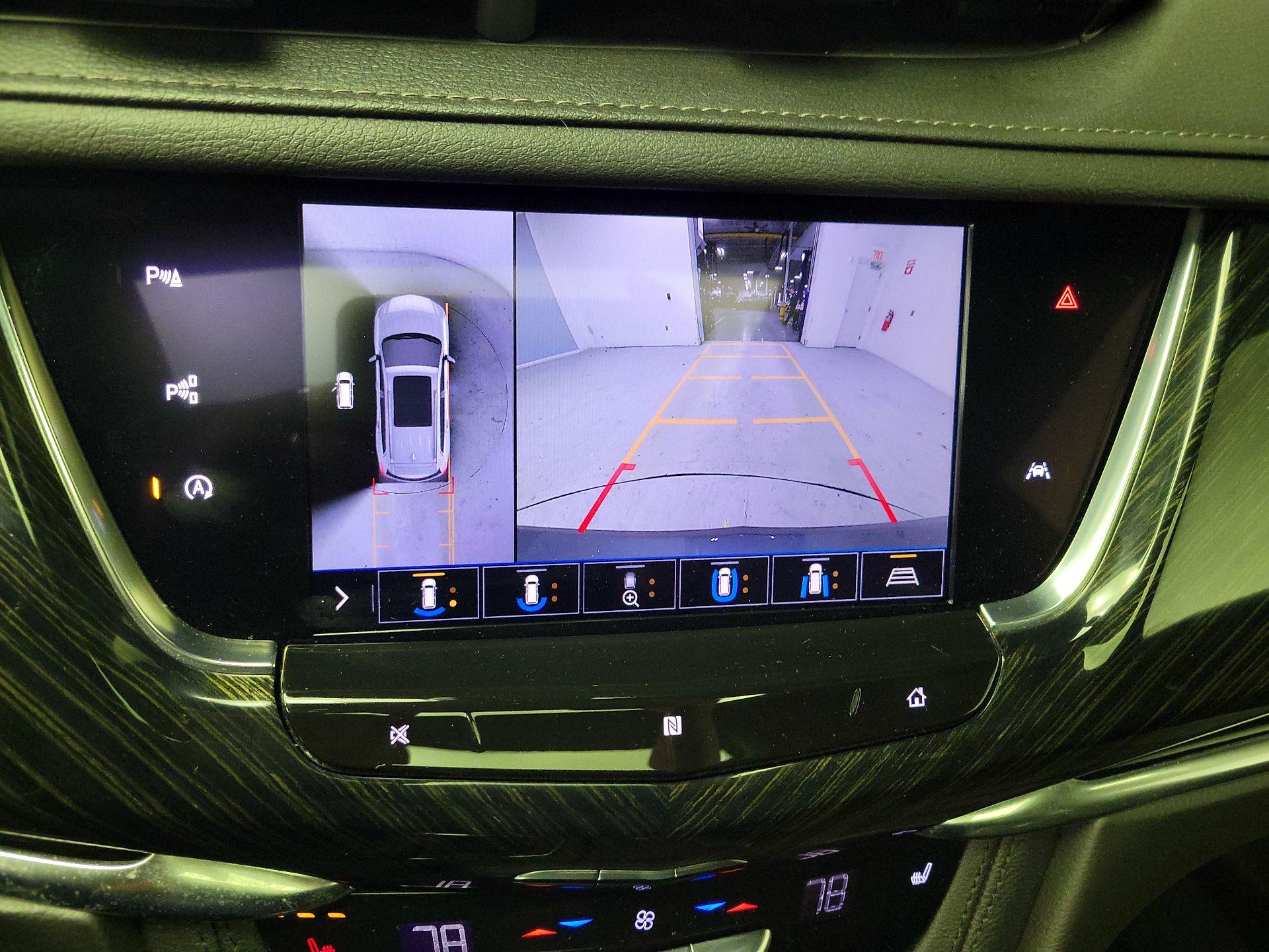 Thumbnail: 2020 Cadillac XT6 - 15