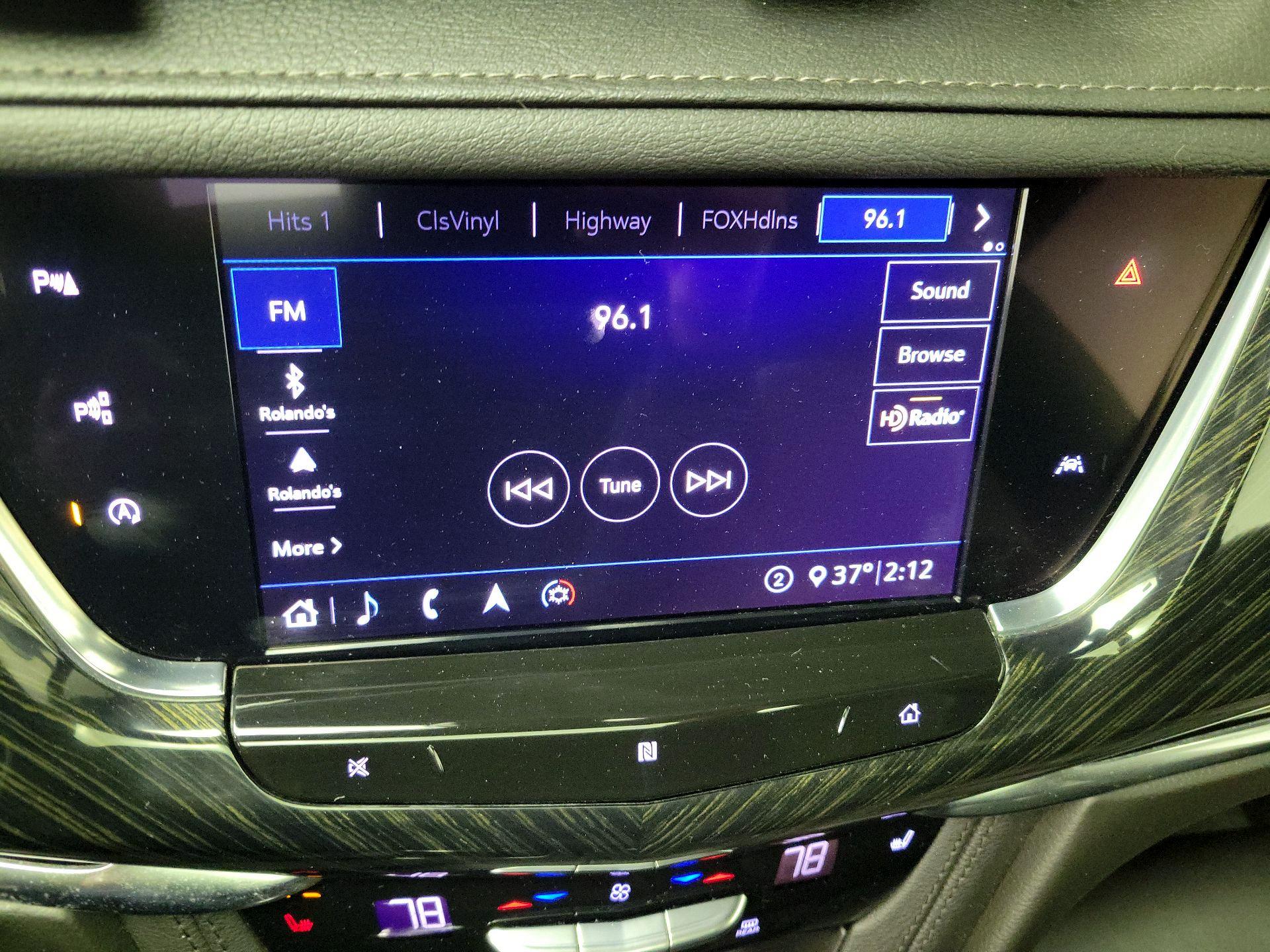 Thumbnail: 2020 Cadillac XT6 - 16